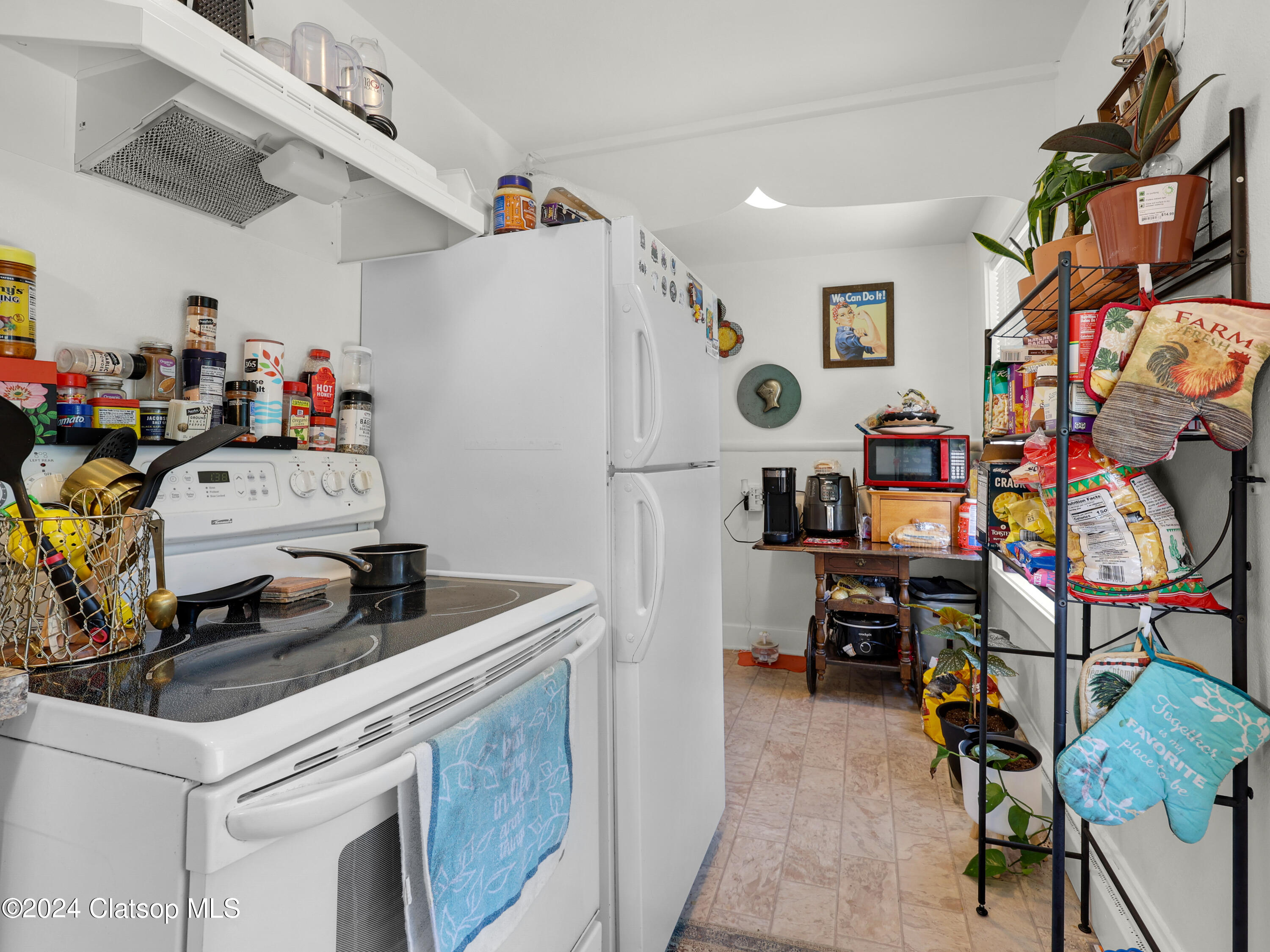 486 Commercial Street Property Photo 29