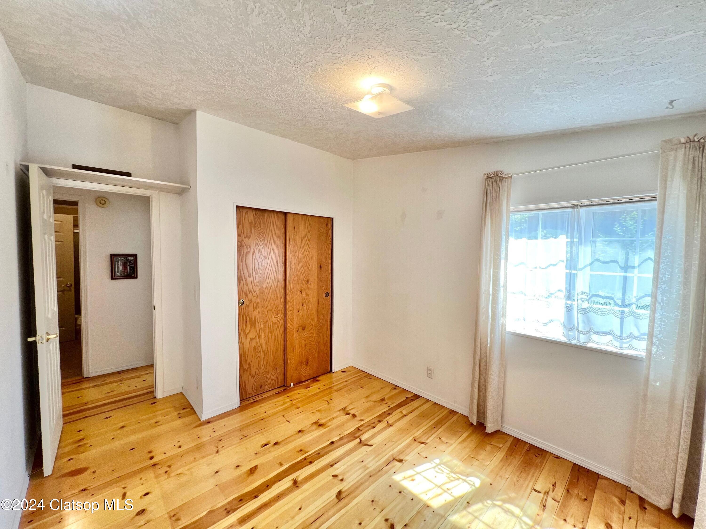 36685 101 Highway N Property Photo 22