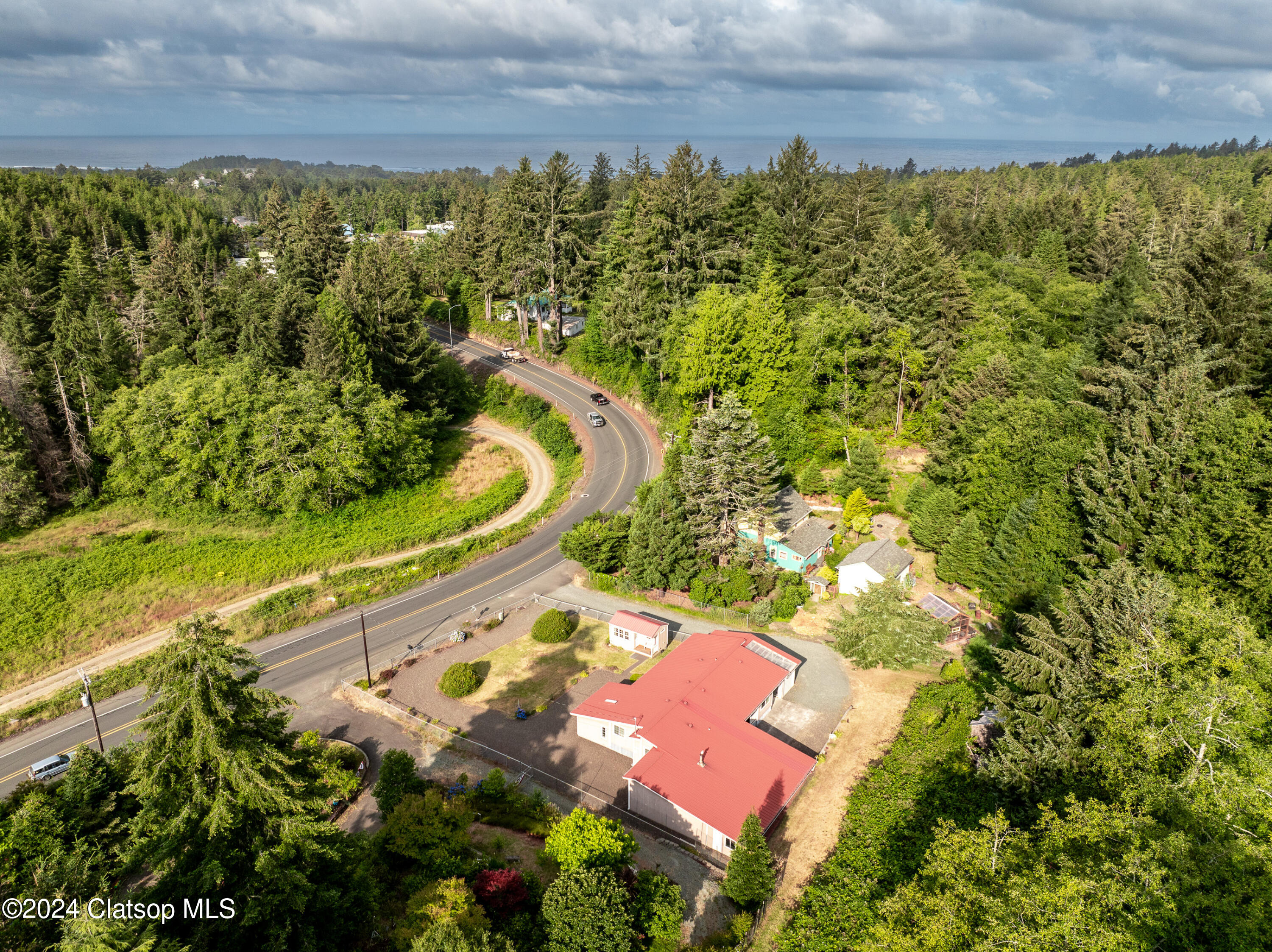 36685 101 Highway N Property Photo 45