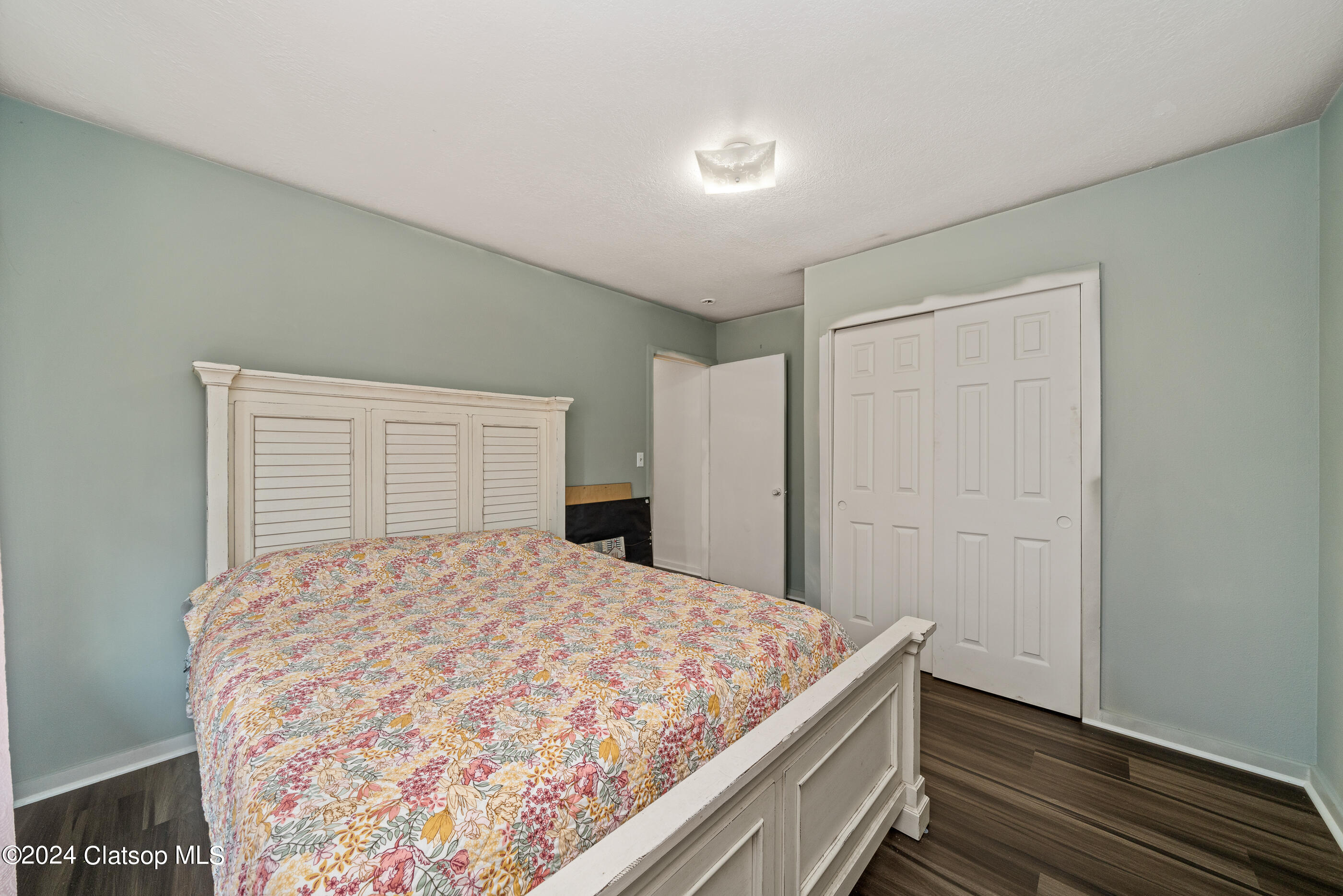 308 1st Street Property Photo 18