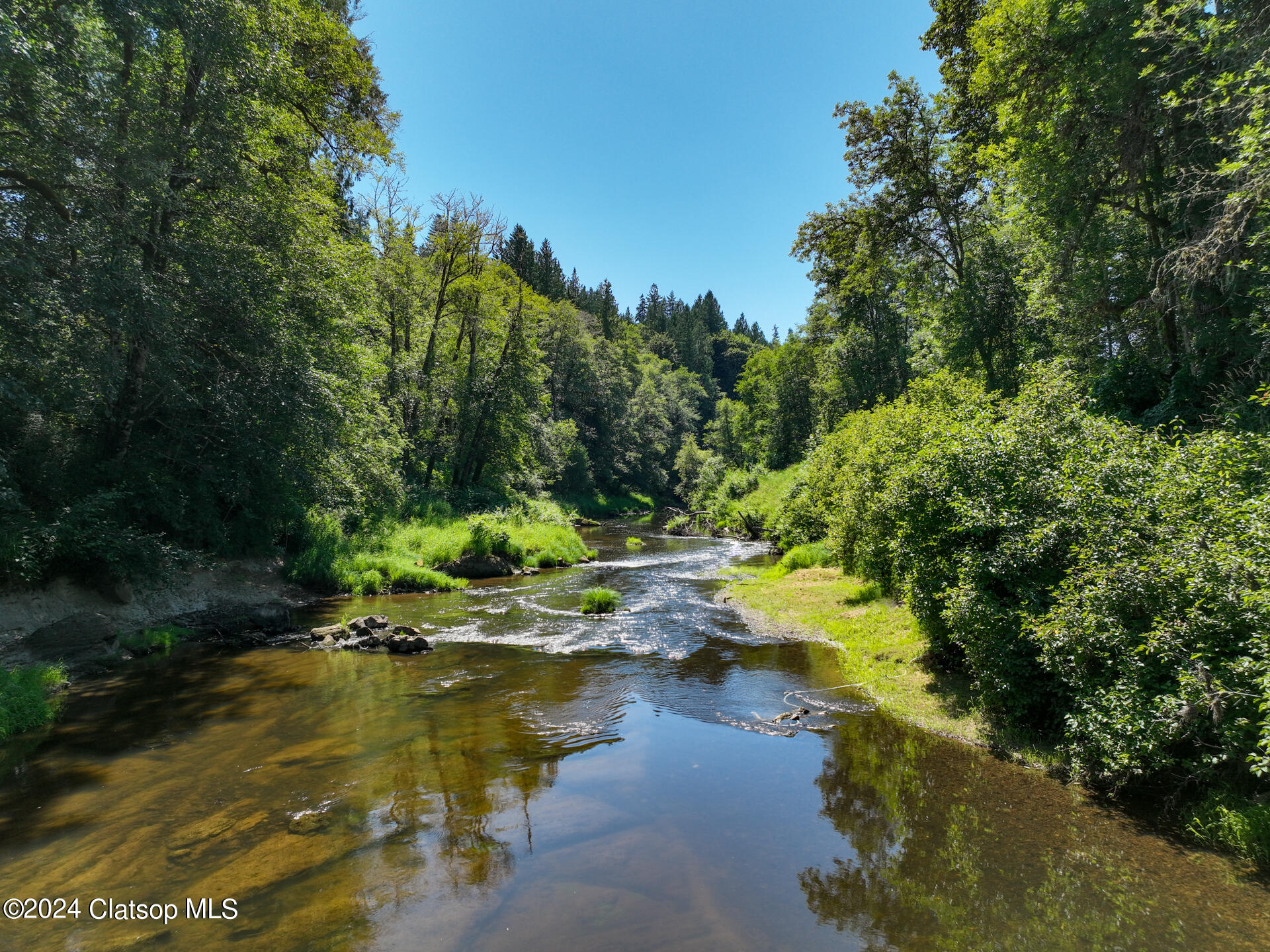 10090 Or-202 Property Photo 15