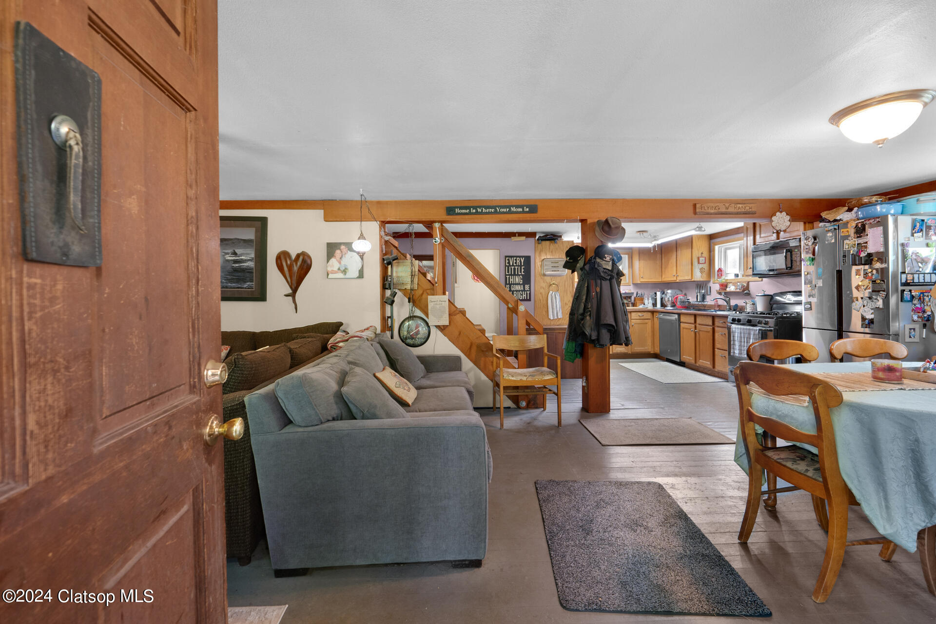 10090 Or-202 Property Photo 18