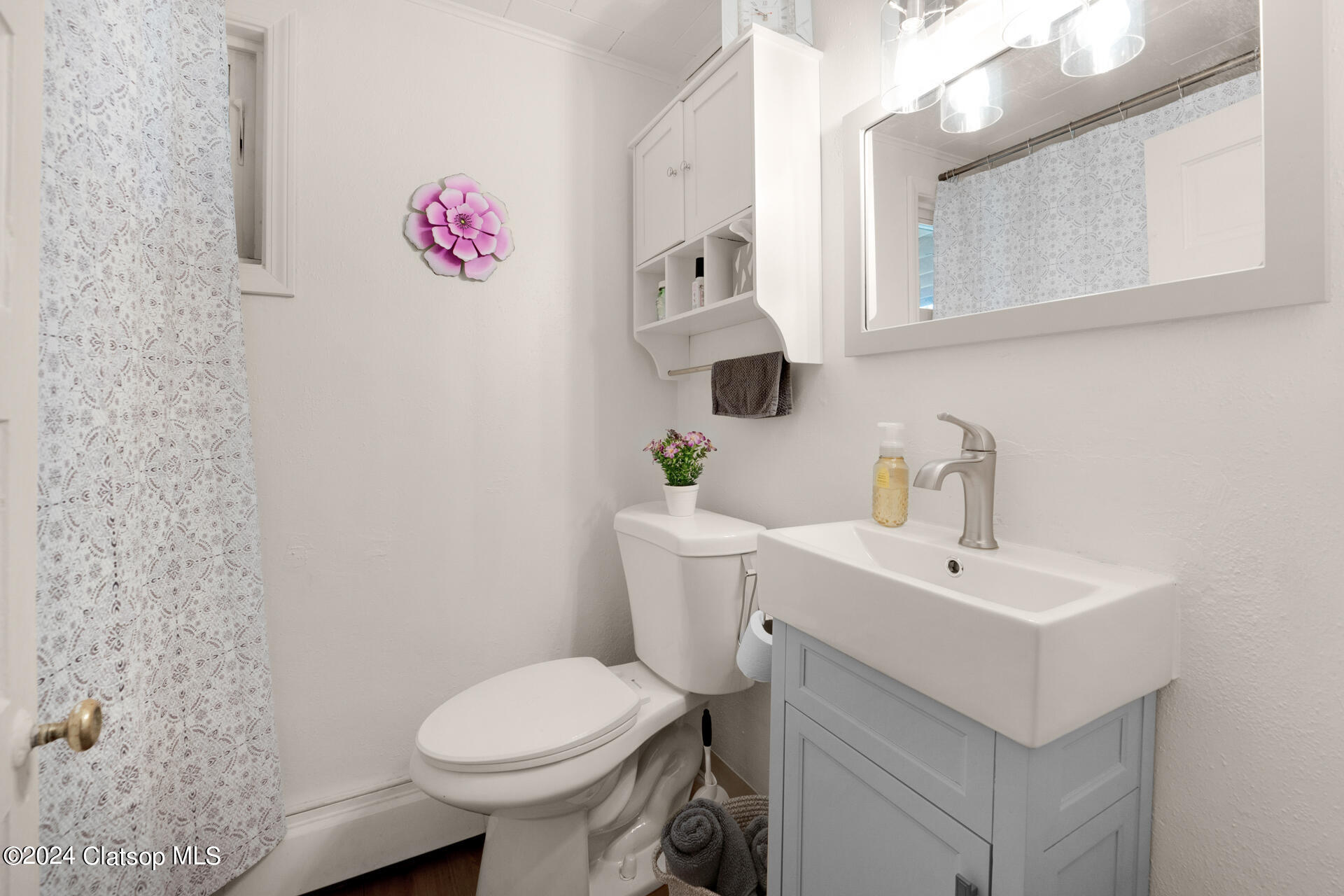 10090 Or-202 Property Photo 24