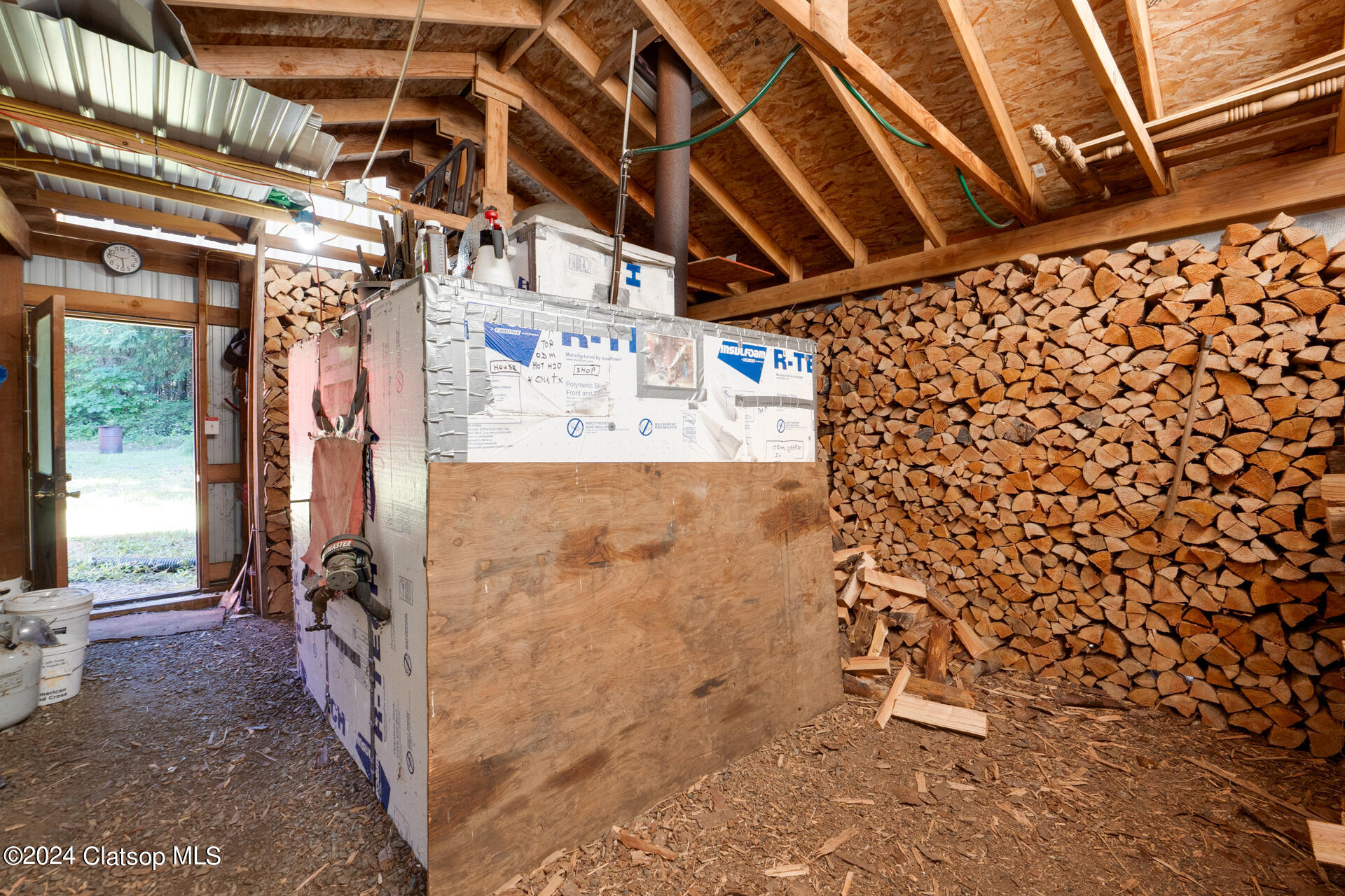 10090 Or-202 Property Photo 45