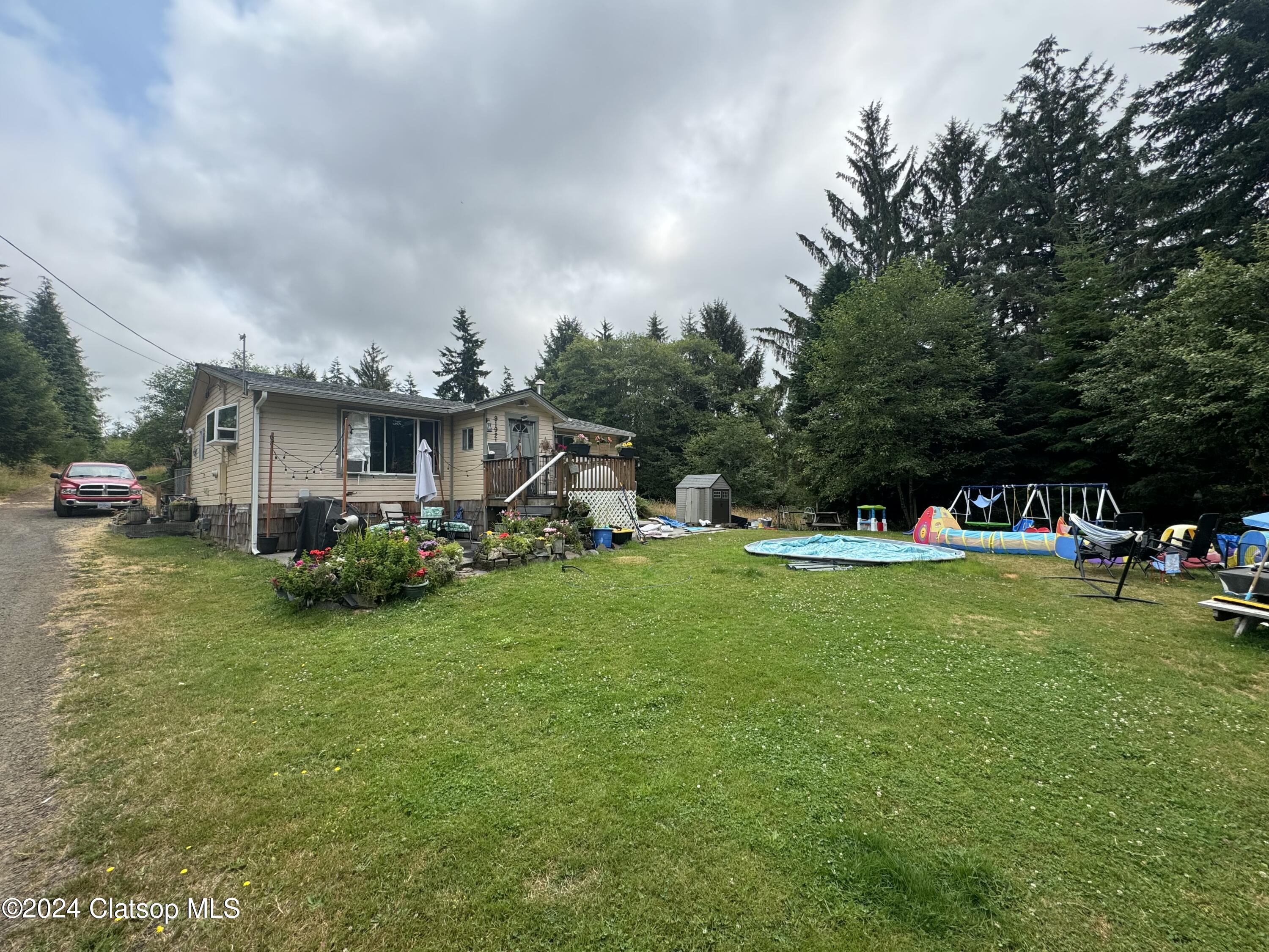 91921 George Hill Road Property Photo 1