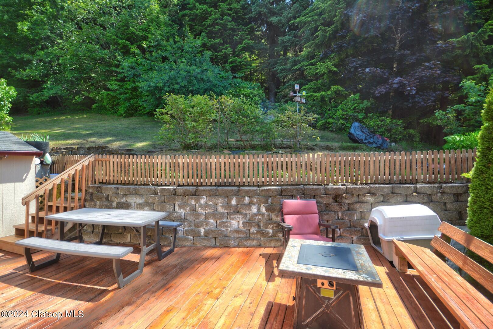 421 Elk Creek Road Property Photo 14