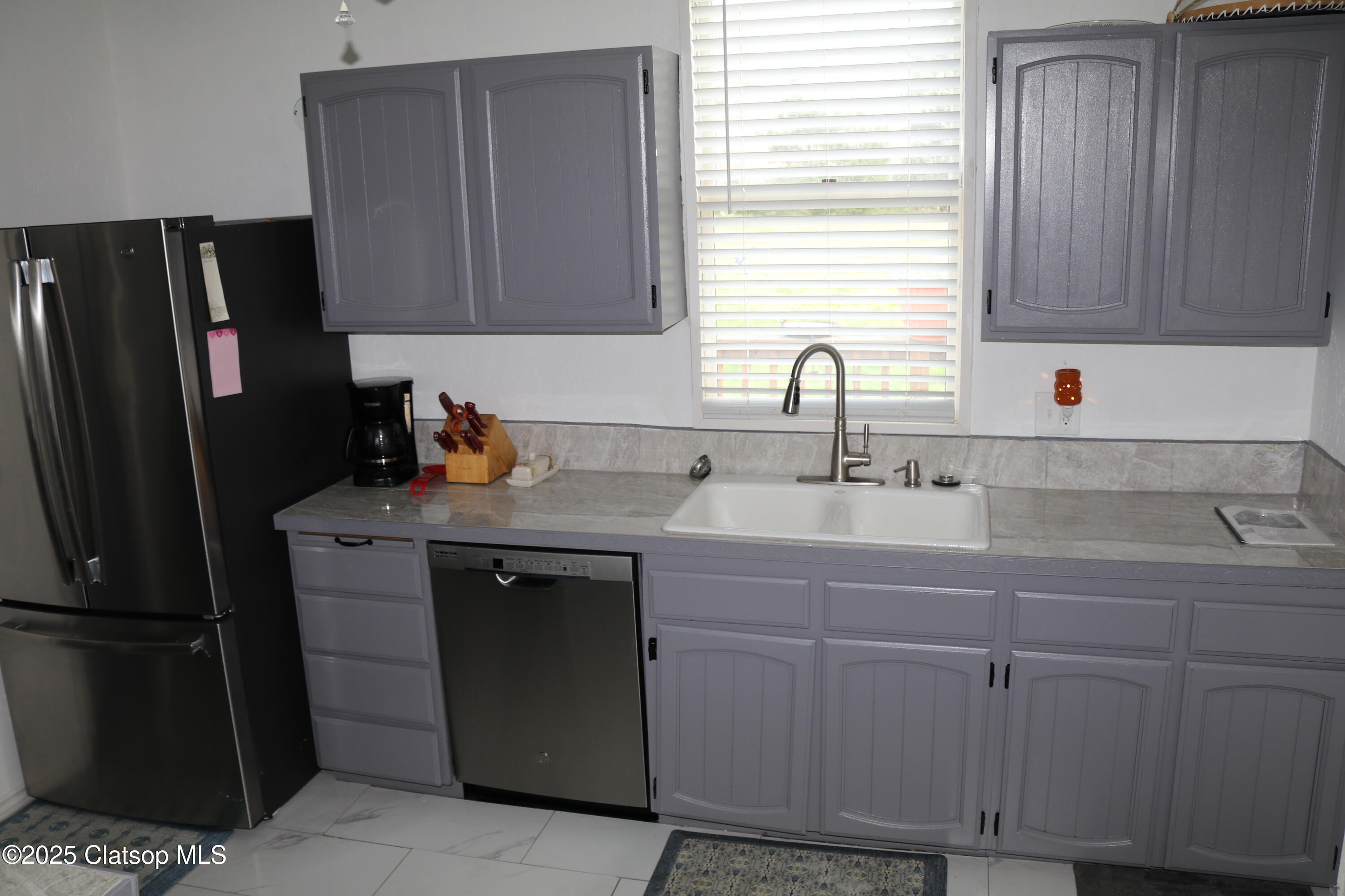 530 Se Marlin Avenue Property Photo 18