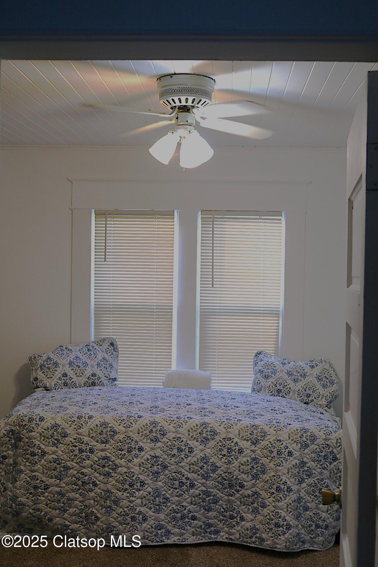 530 Se Marlin Avenue Property Photo 28