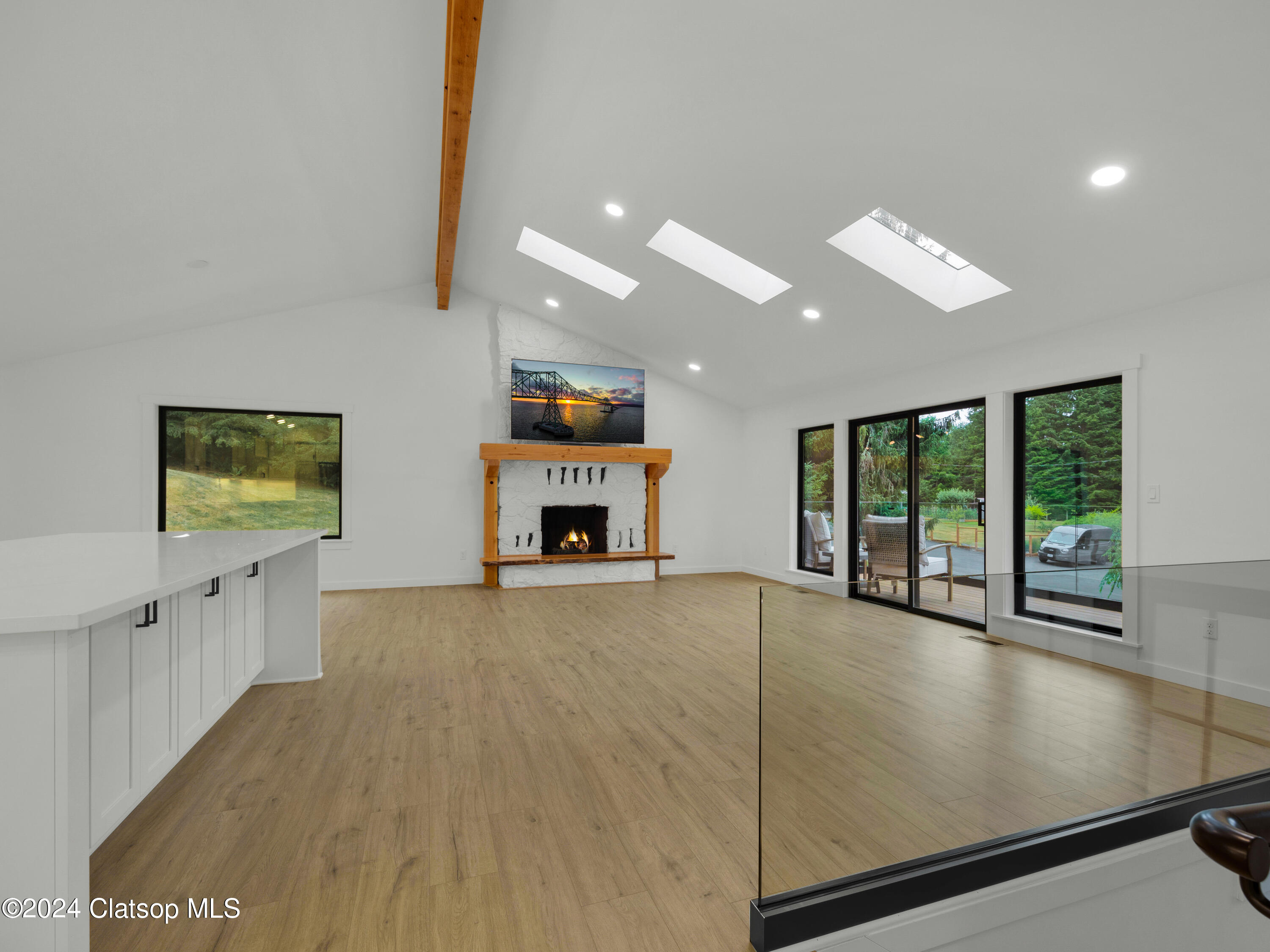 37671 Timber Lane Property Photo 8