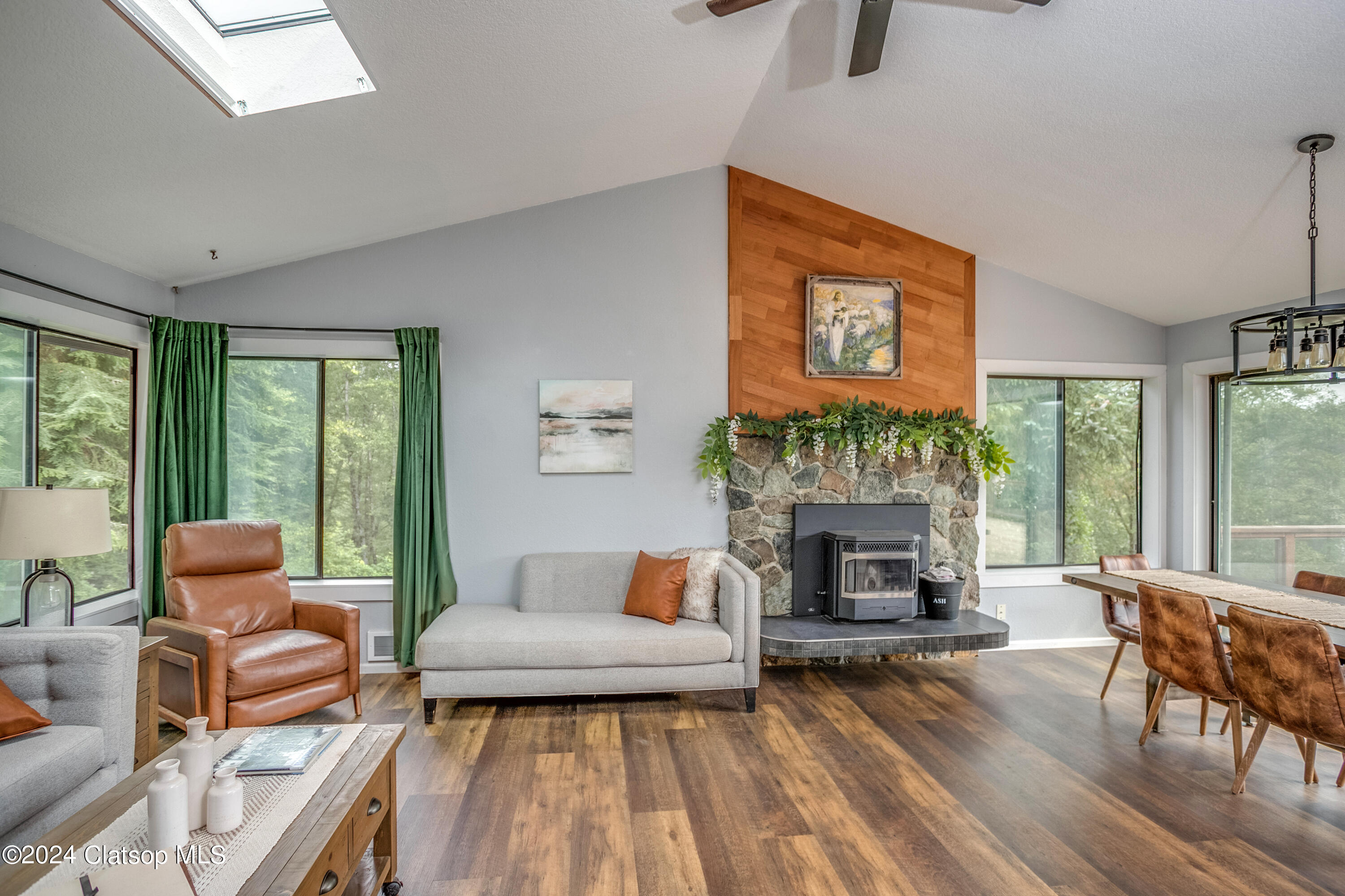 37650 North Fork Road Property Photo 7