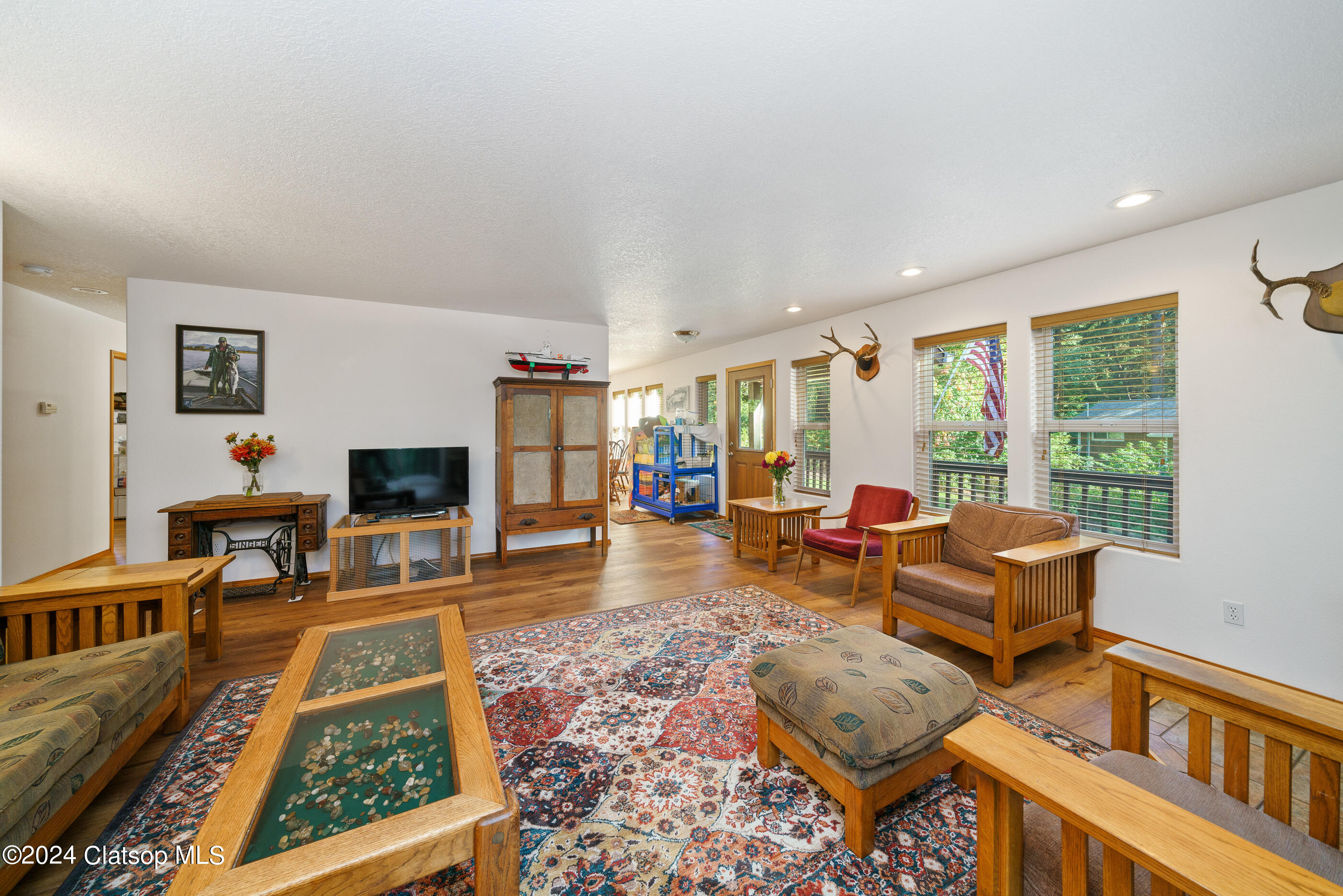 5840 8th Street Property Photo 17