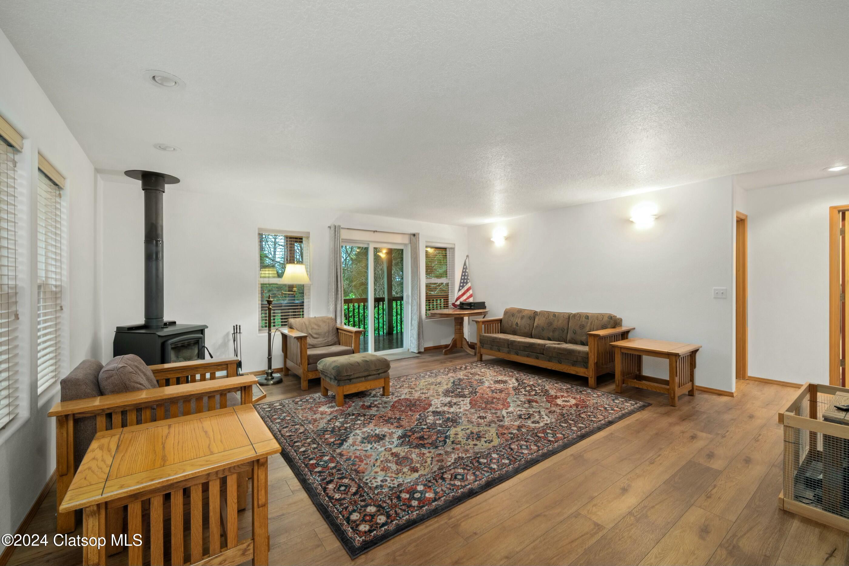 5840 8th Street Property Photo 23