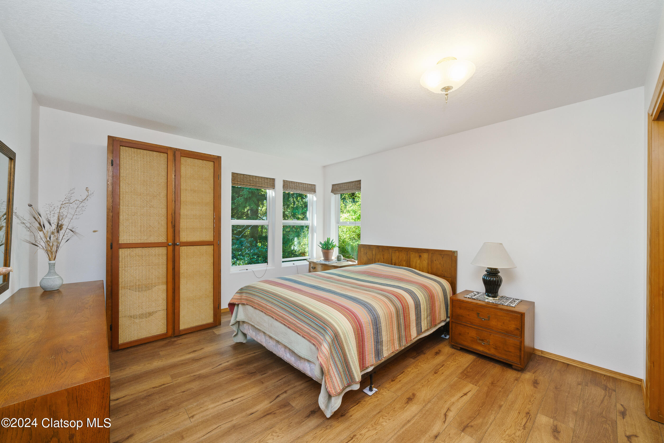 5840 8th Street Property Photo 38