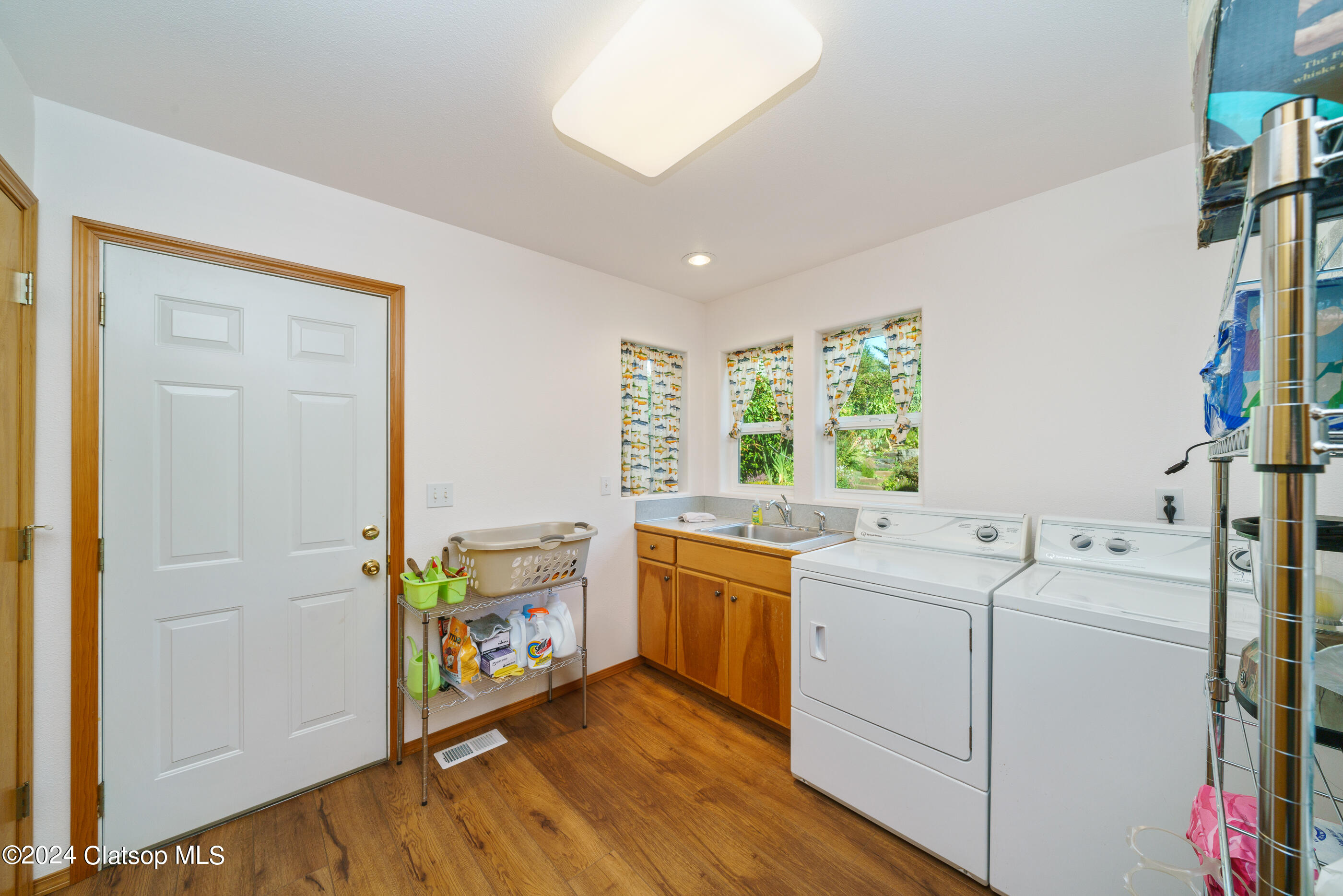 5840 8th Street Property Photo 46