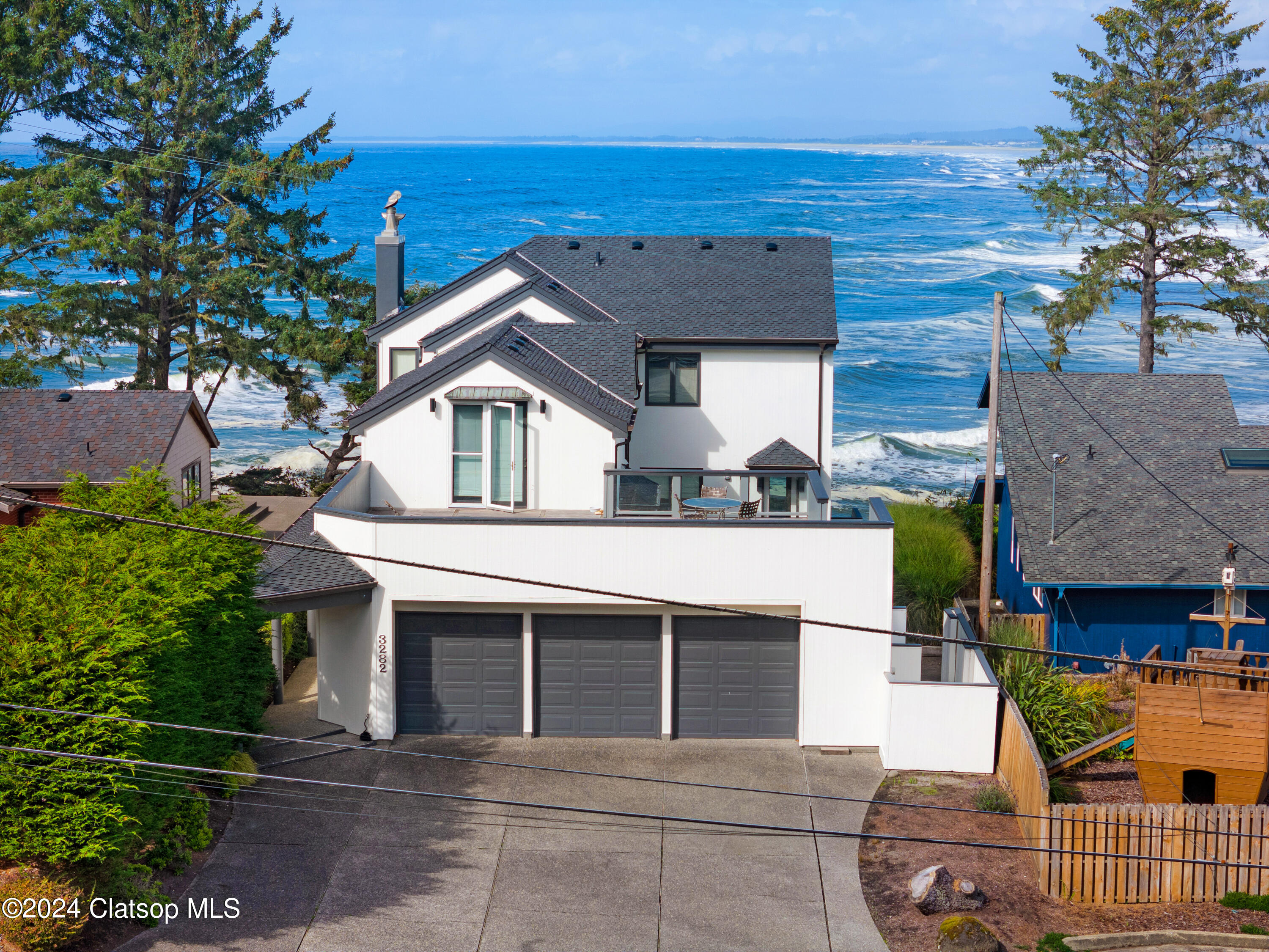 3282 Sunset Boulevard Property Photo 8