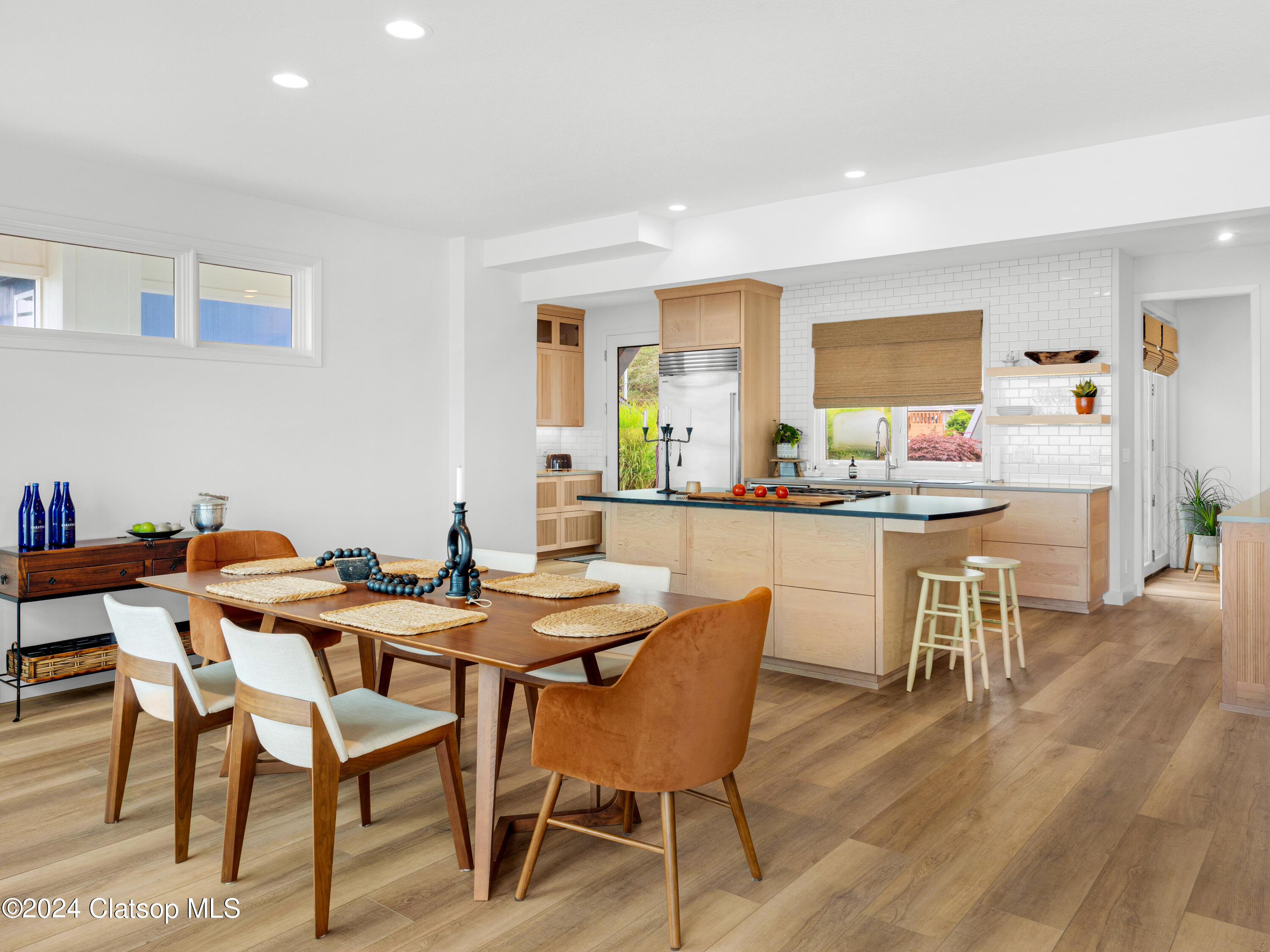 3282 Sunset Boulevard Property Photo 14