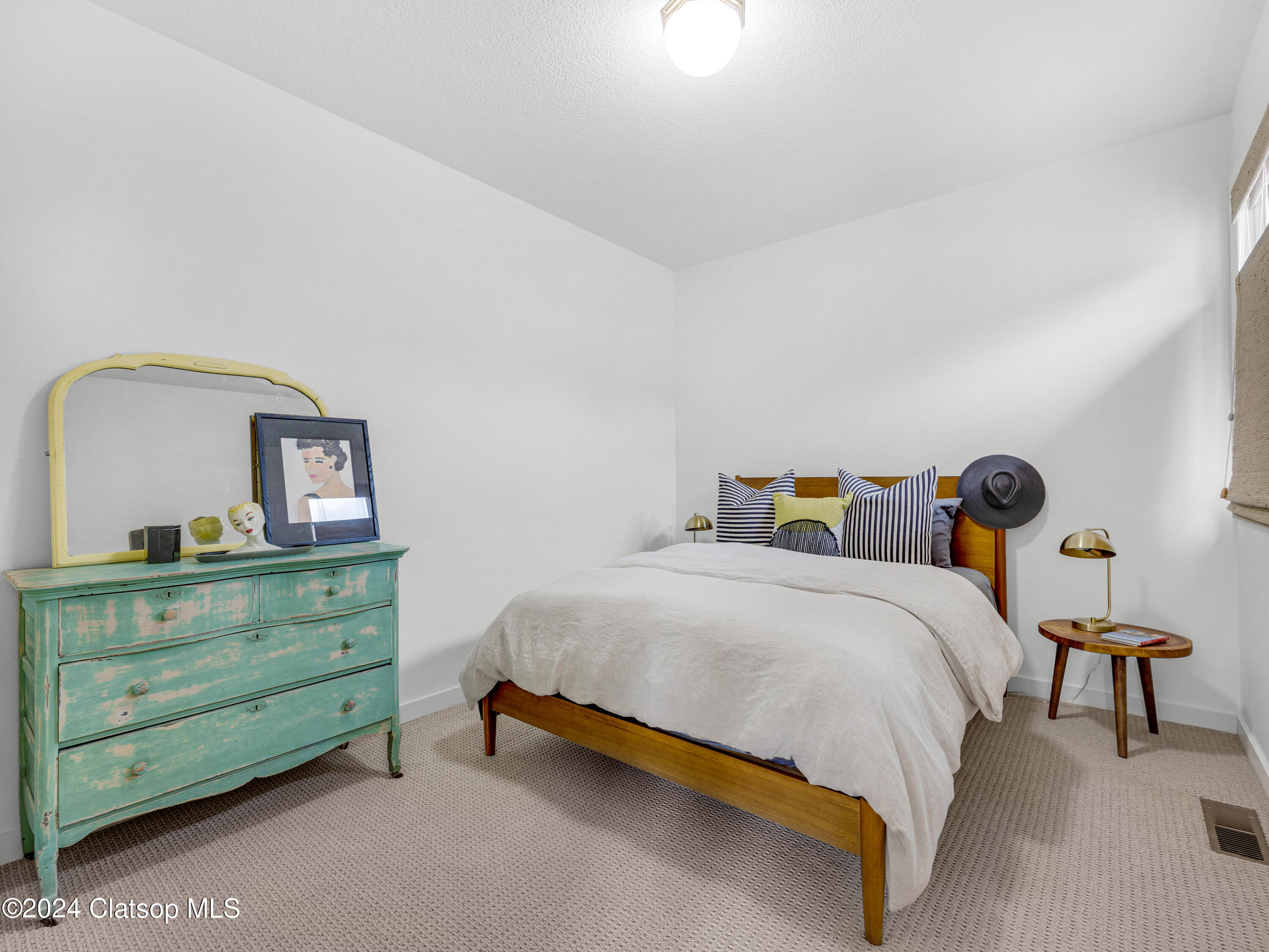 3282 Sunset Boulevard Property Photo 22