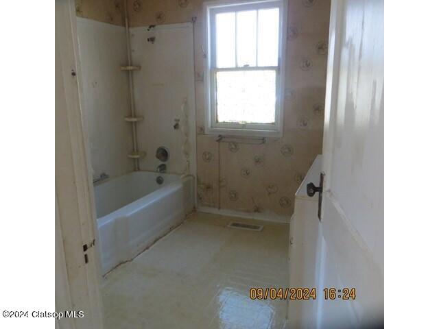 1196 S Main Avenue Property Photo 3