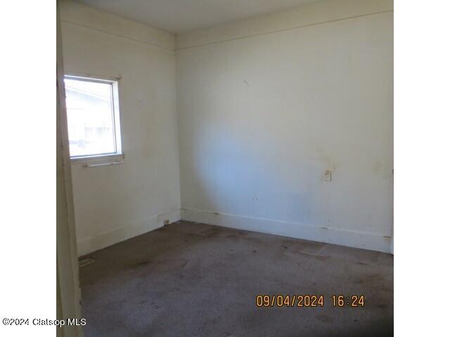 1196 S Main Avenue Property Photo 4