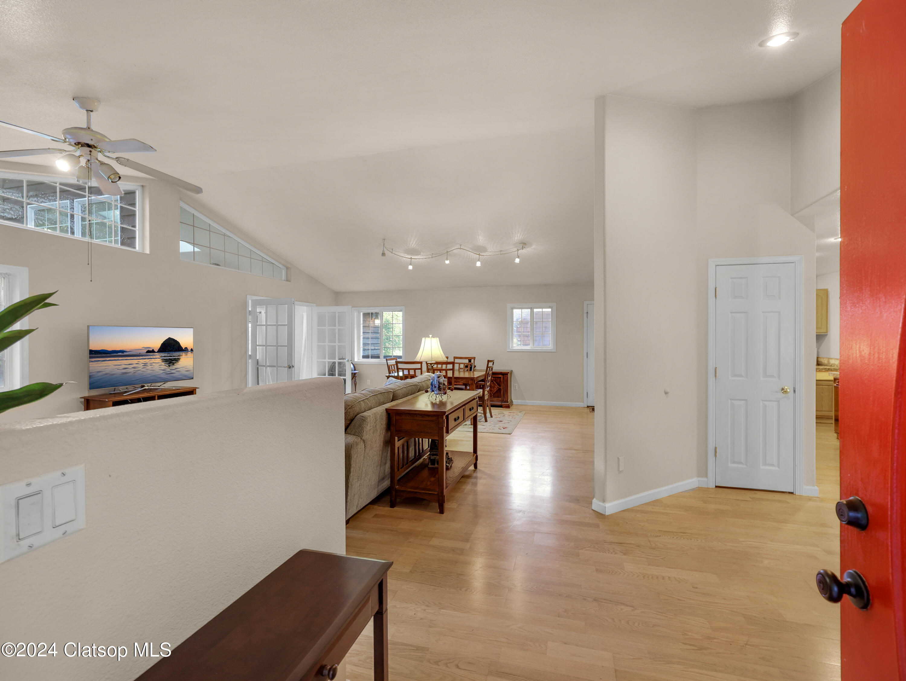 1655 S Spruce Street Property Photo 5