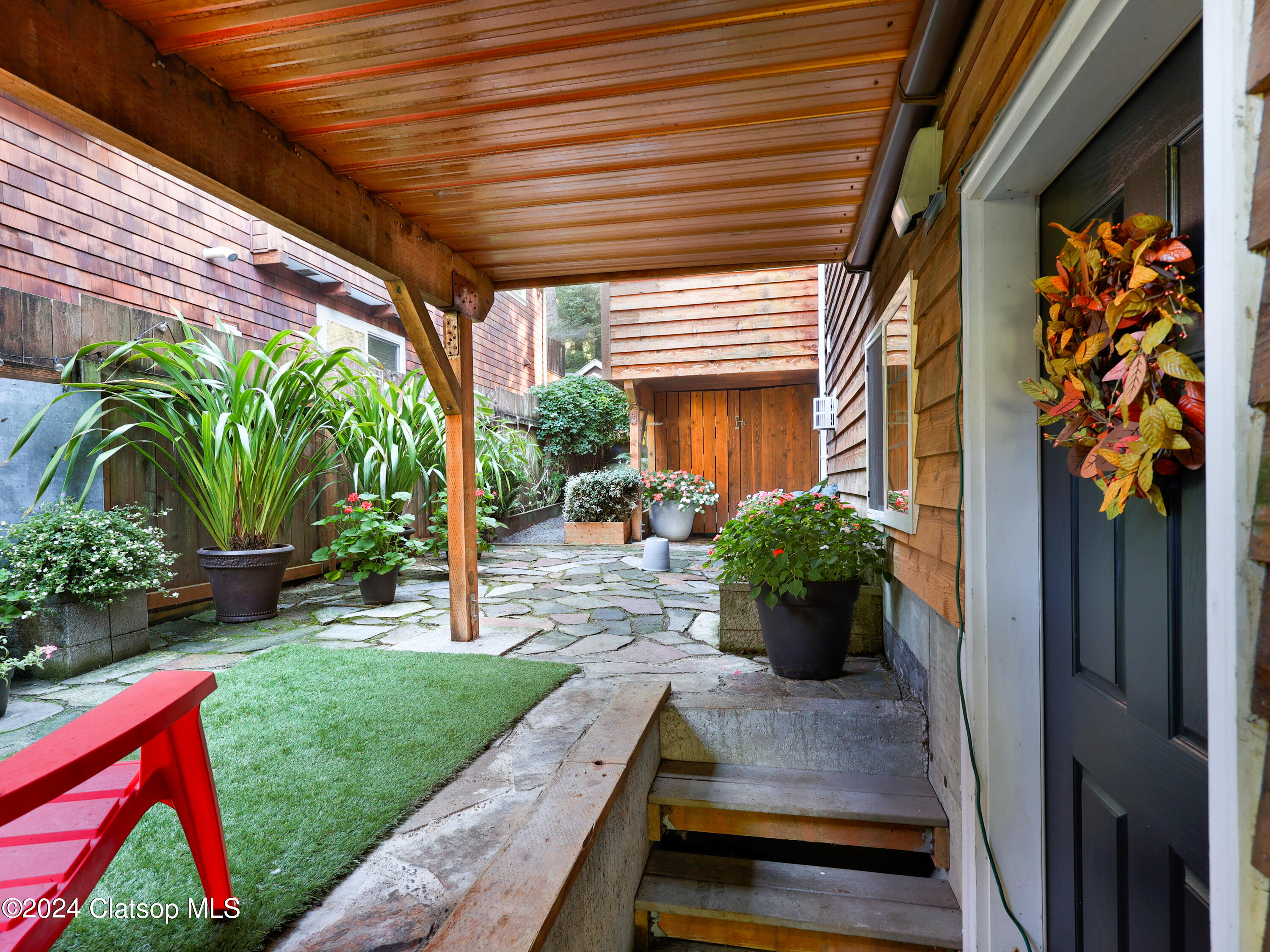 1655 S Spruce Street Property Photo 26