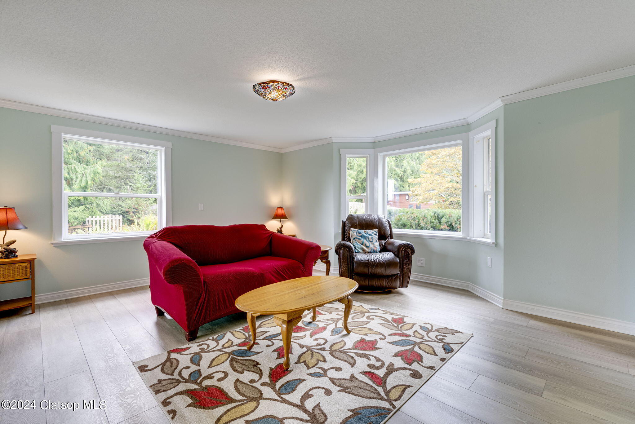 11015 Seamont Way Property Photo 6