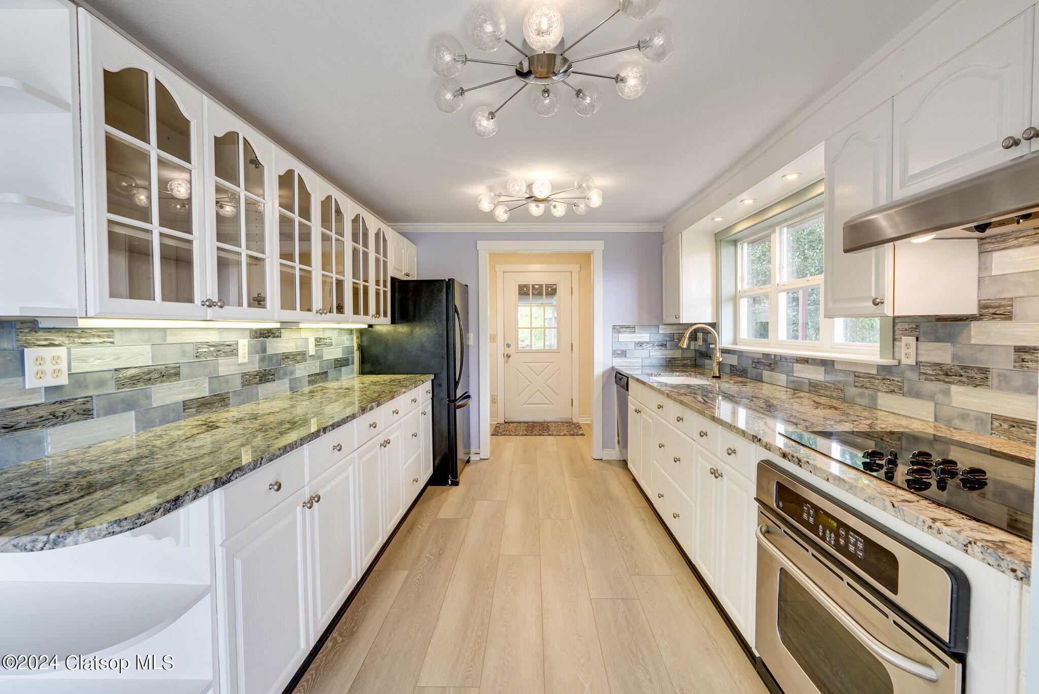 11015 Seamont Way Property Photo 11
