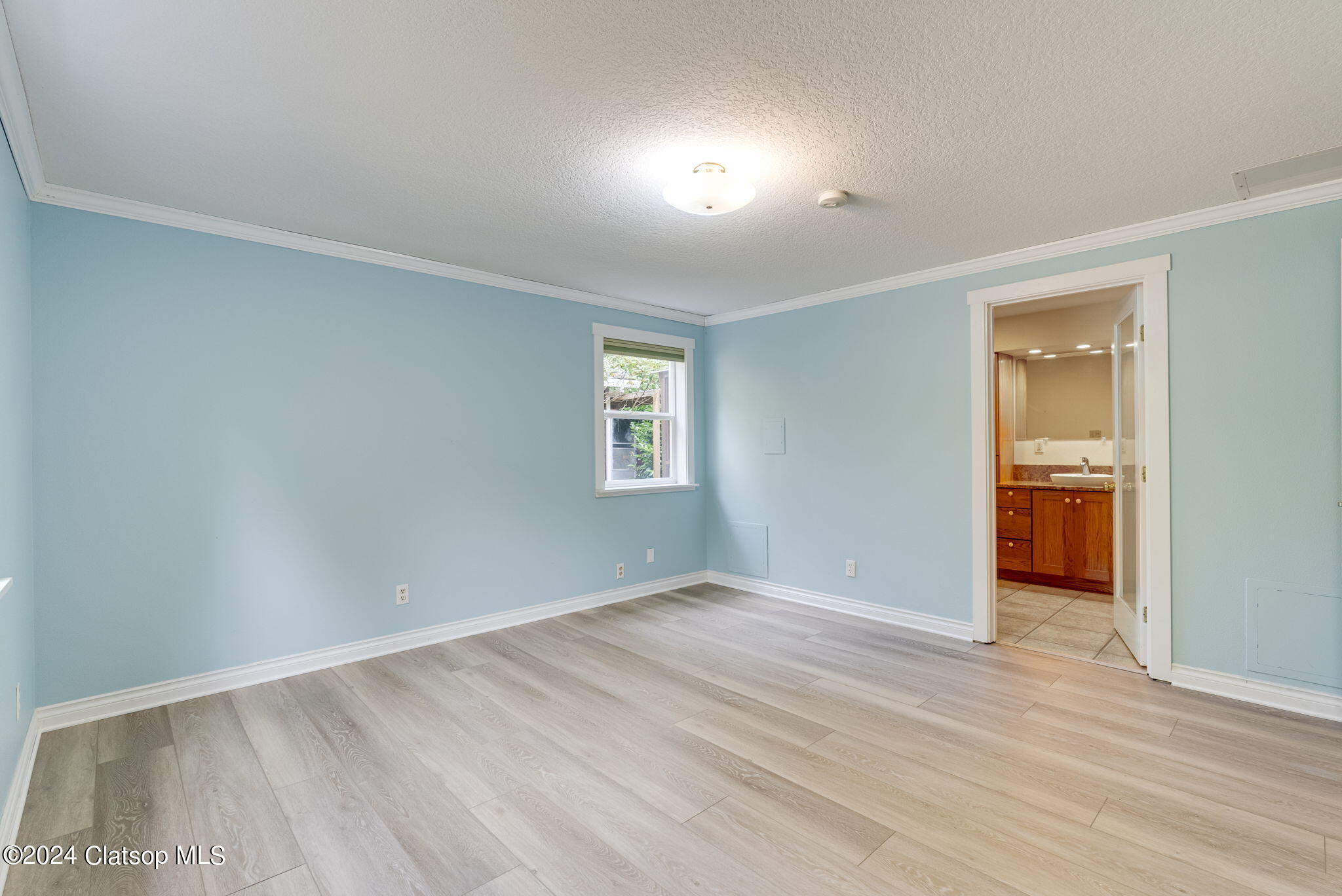 11015 Seamont Way Property Photo 18