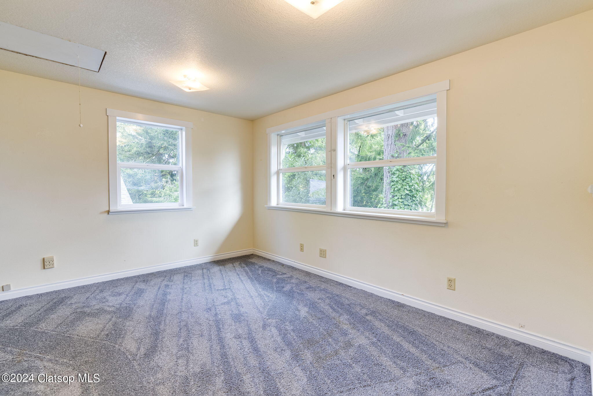 11015 Seamont Way Property Photo 30