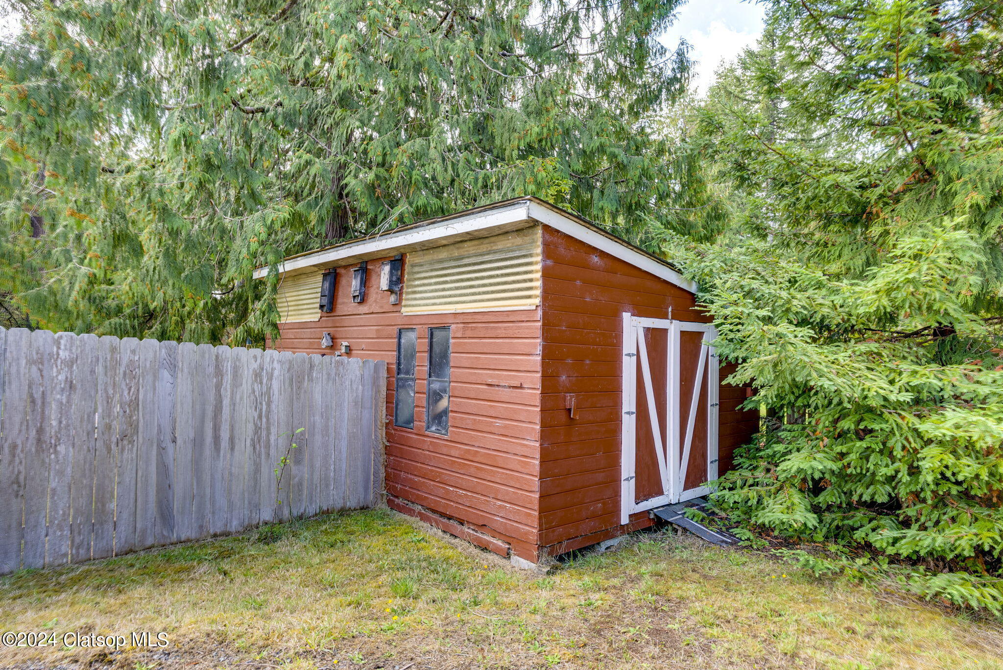 11015 Seamont Way Property Photo 38