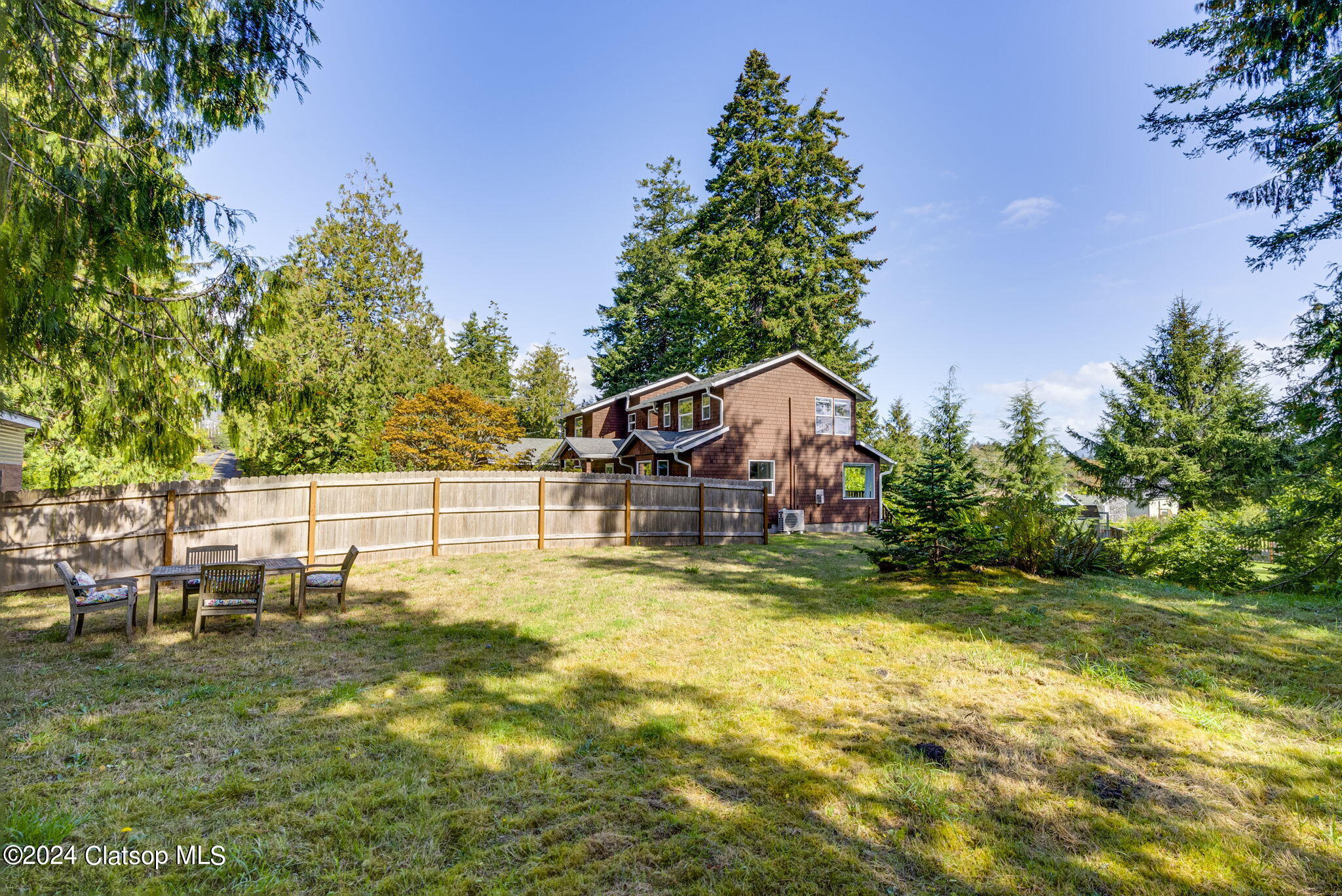 11015 Seamont Way Property Photo 45