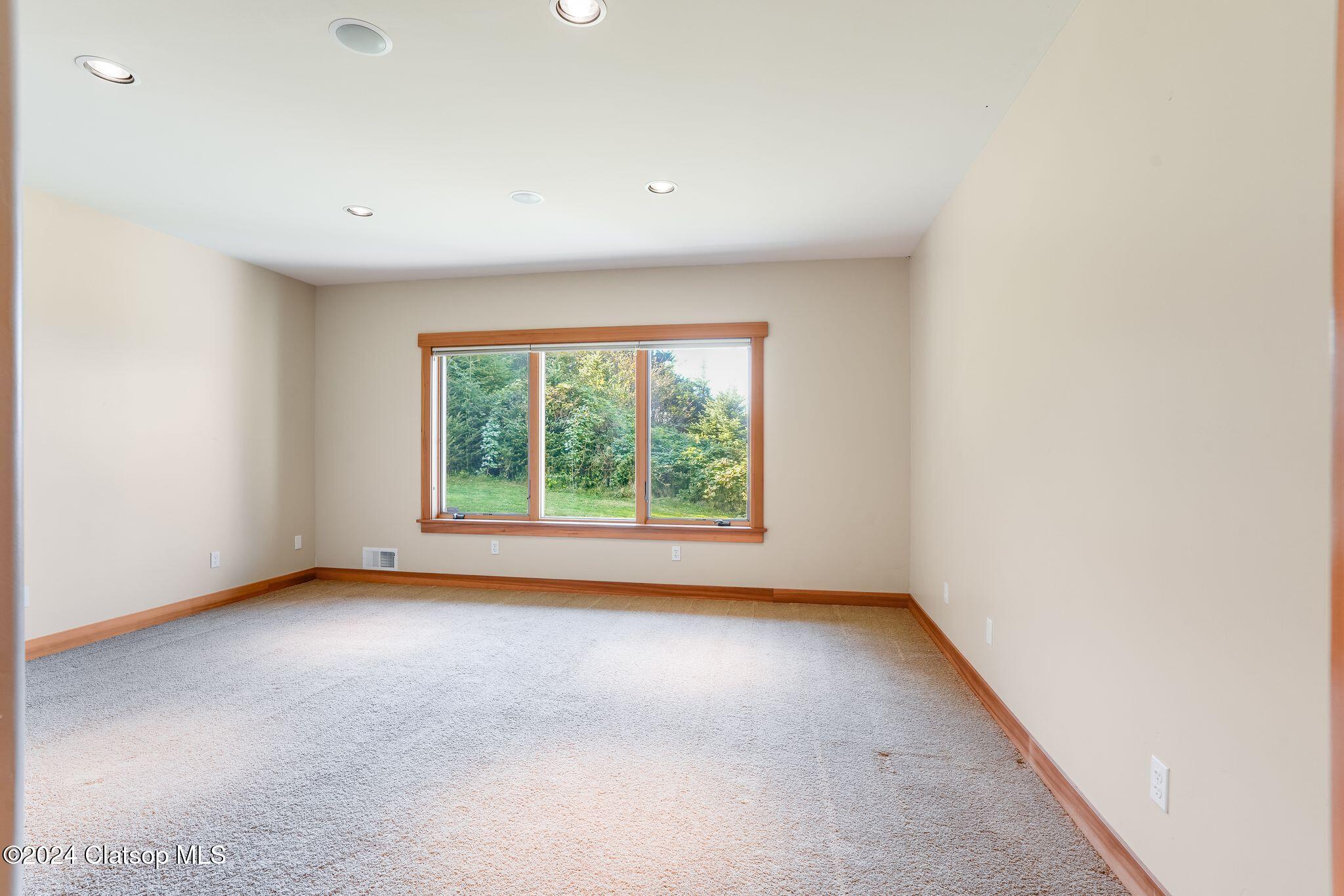 31911 Clatsop Lane Property Photo 31