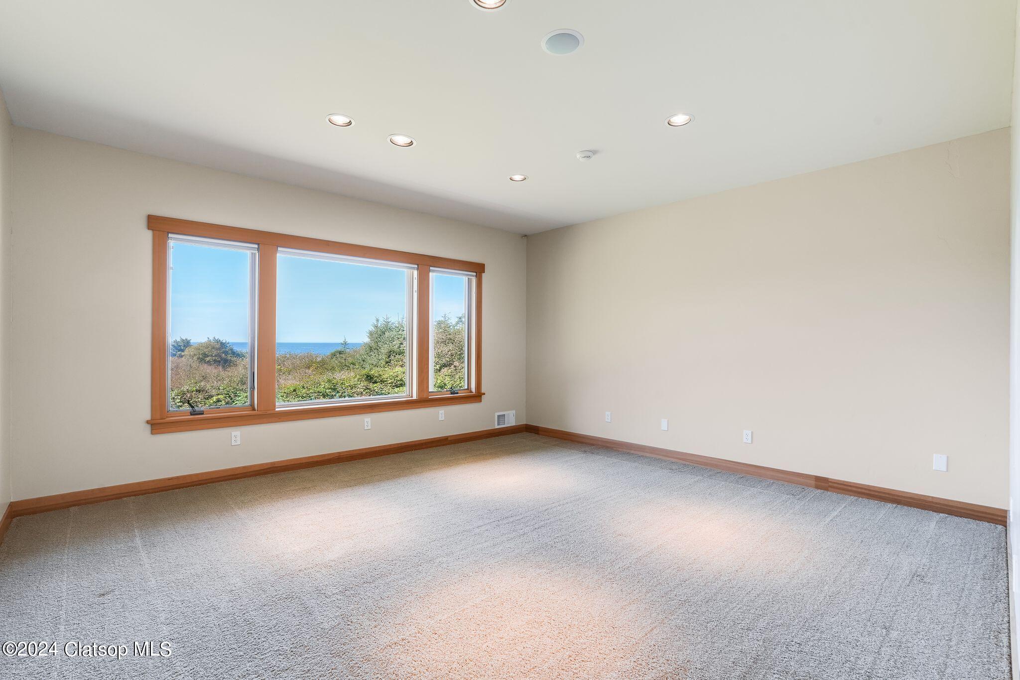 31911 Clatsop Lane Property Photo 35