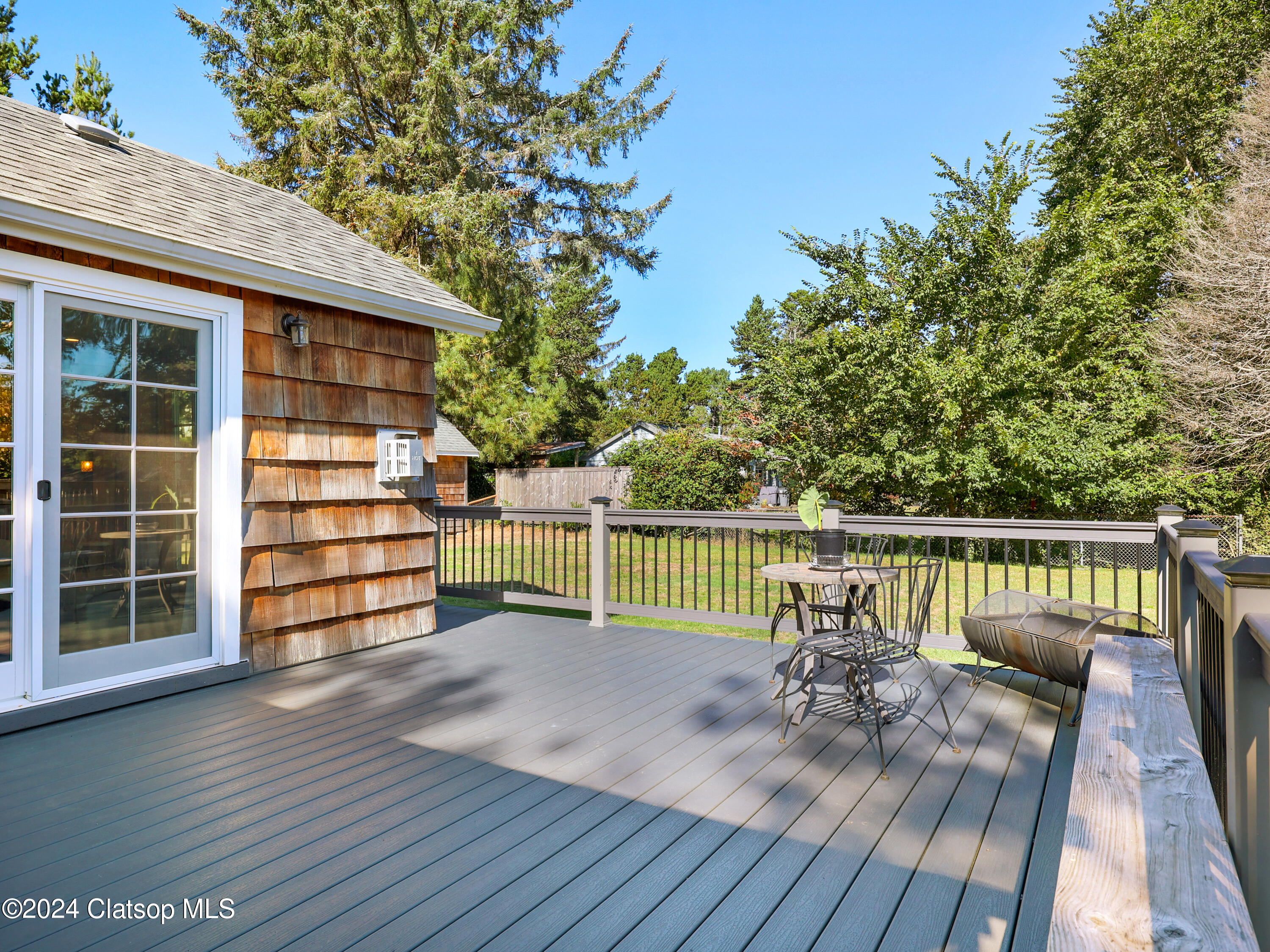 90481 Clark Road Property Photo 5