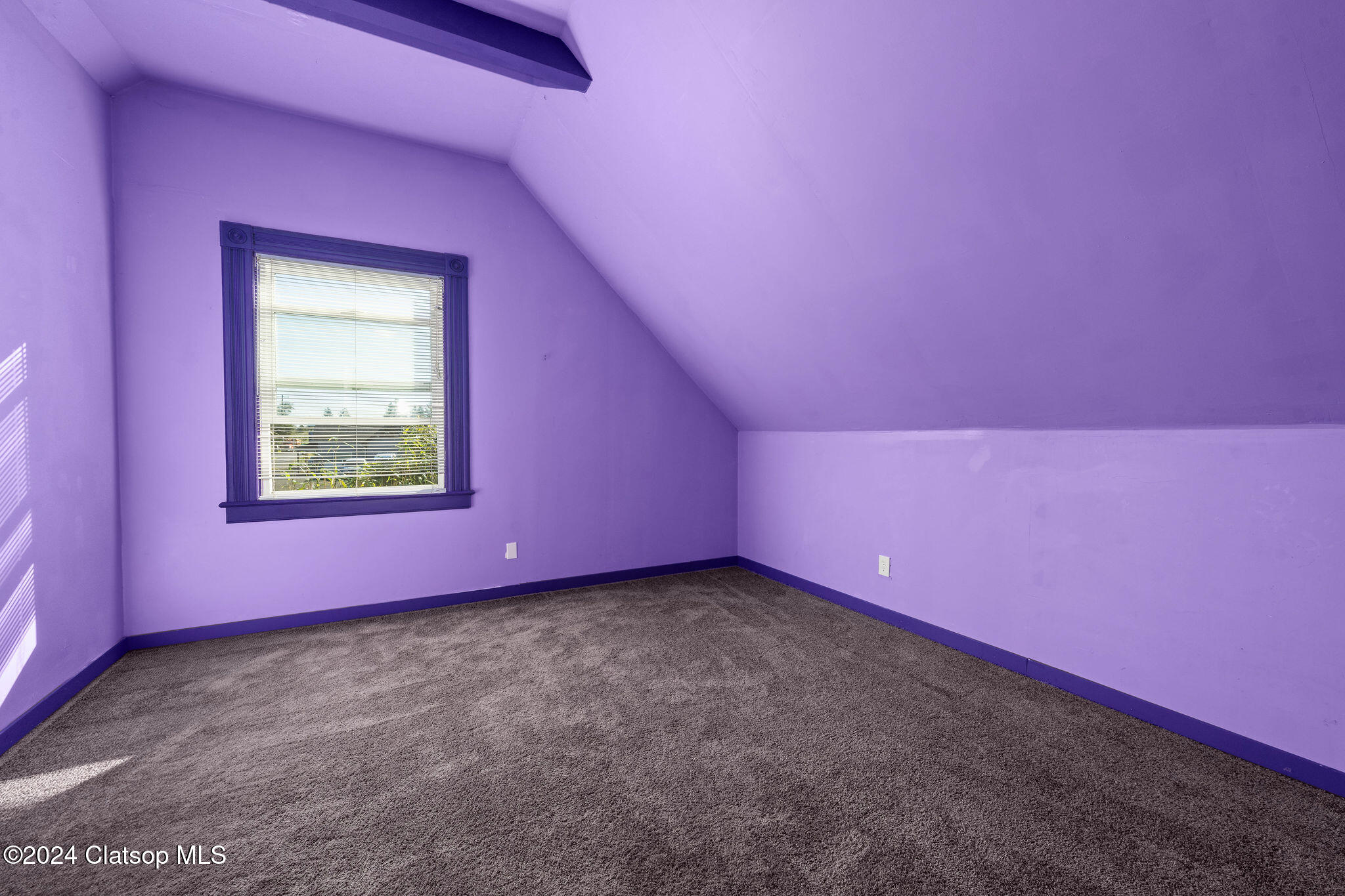 858 E Harbor Drive Property Photo 28