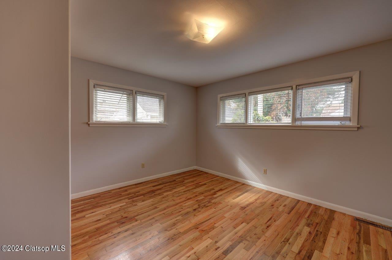 436 S Franklin Property Photo 16