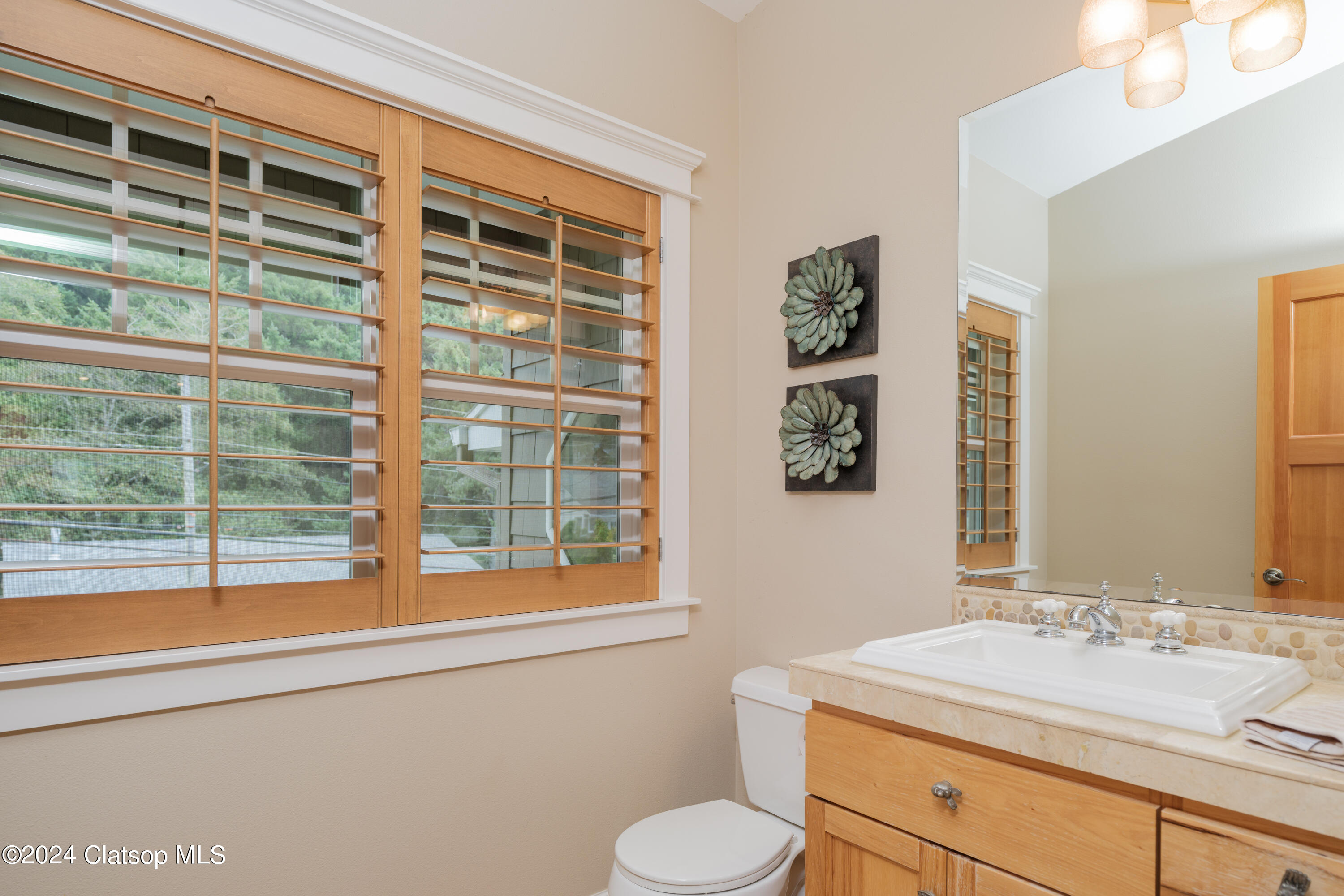 131 W Nebesna Street Property Photo 17