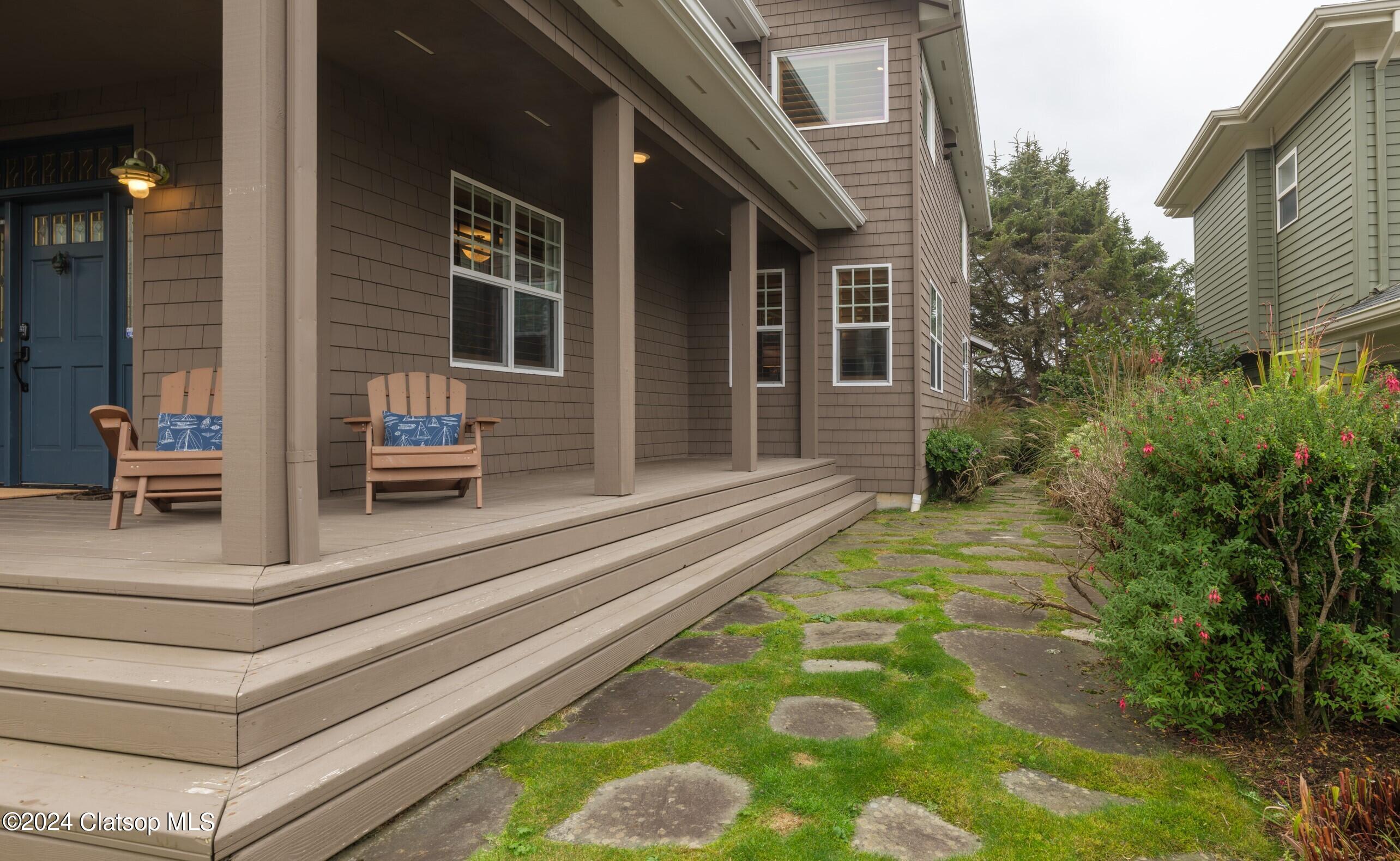 131 W Nebesna Street Property Photo 35
