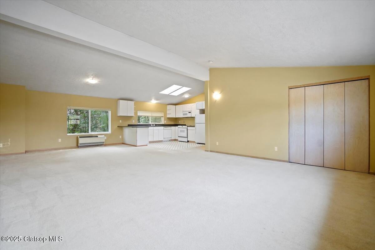 171 Sunset Boulevard Property Photo 40
