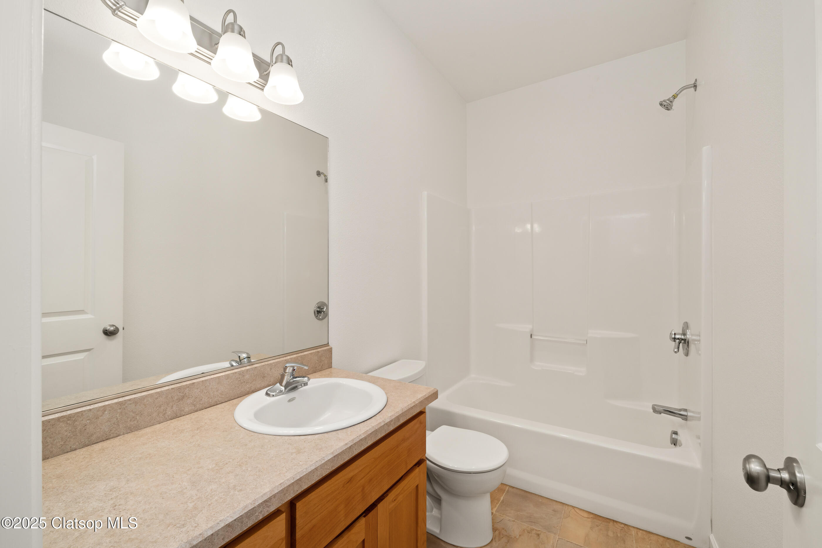 160 W Lexington Property Photo 30