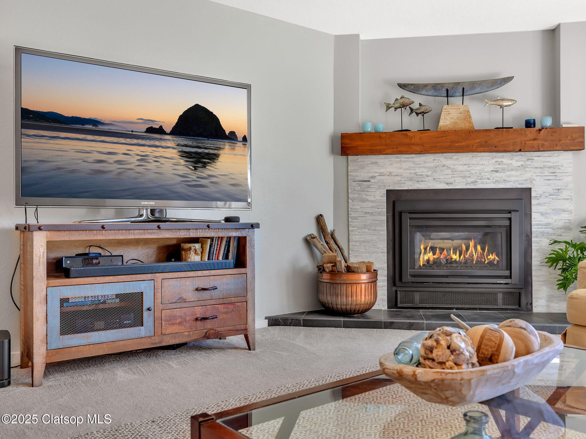 753 N Breakers Point Drive Property Photo 15