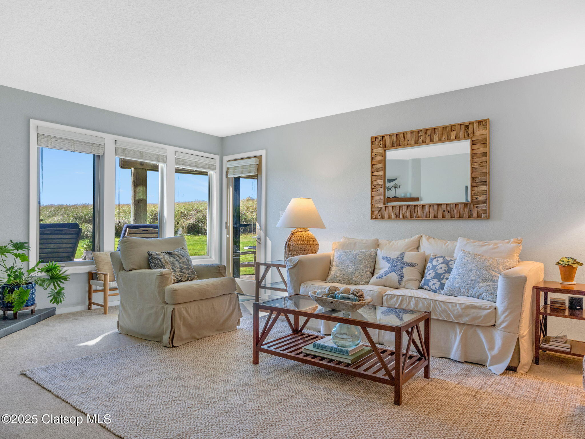 753 N Breakers Point Drive Property Photo 18