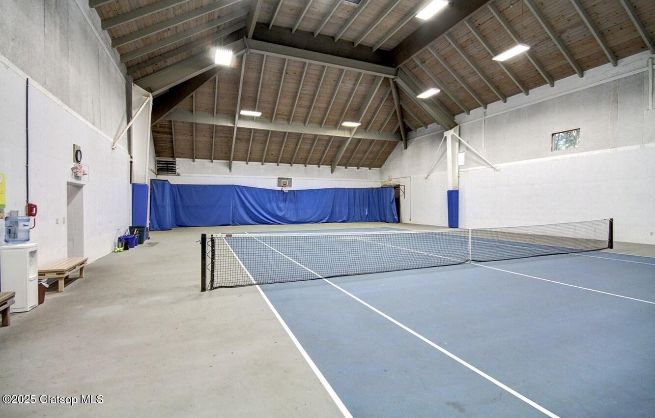 753 N Breakers Point Drive Property Photo 37