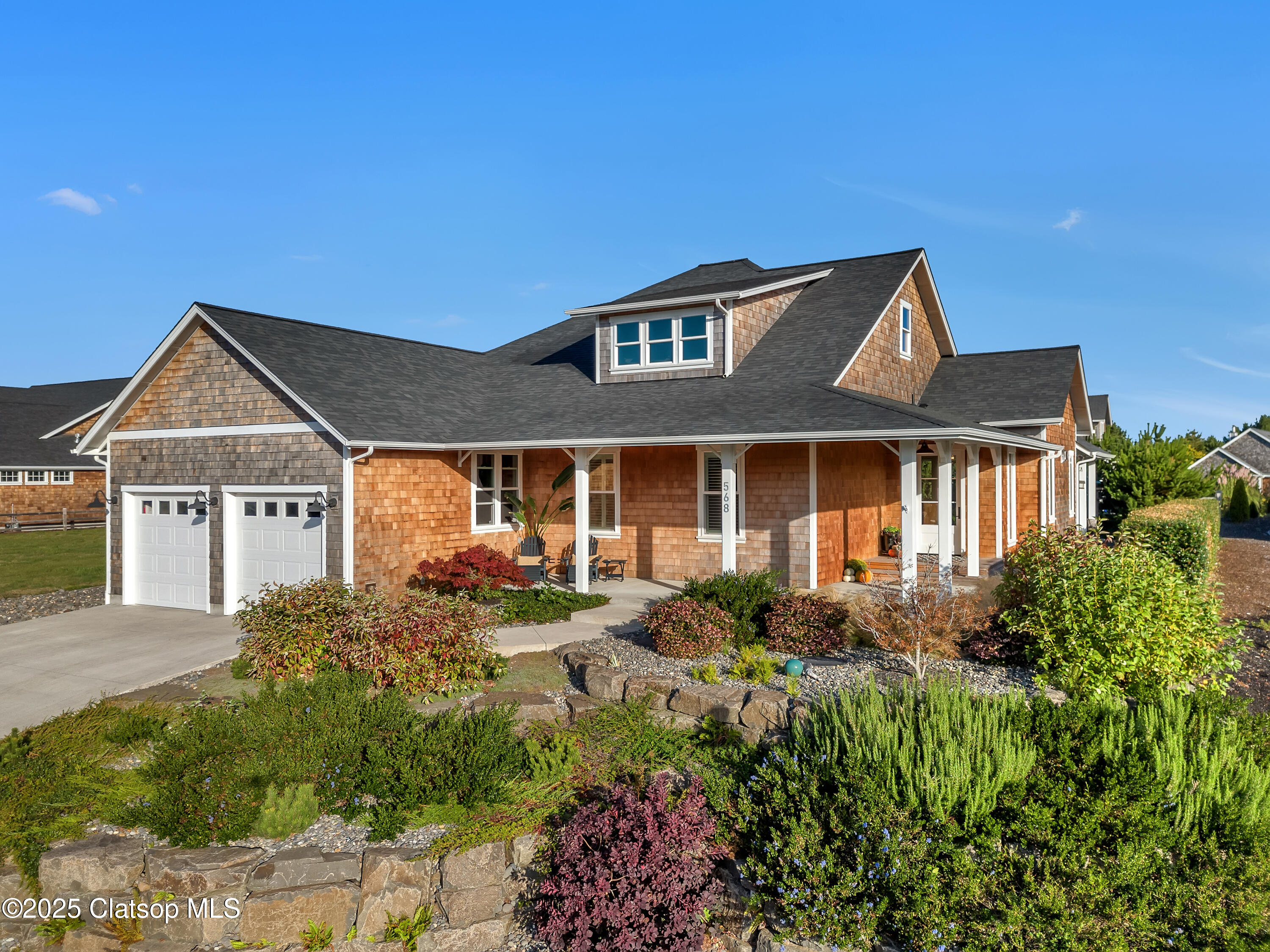 568 Browning Lane Property Photo 1