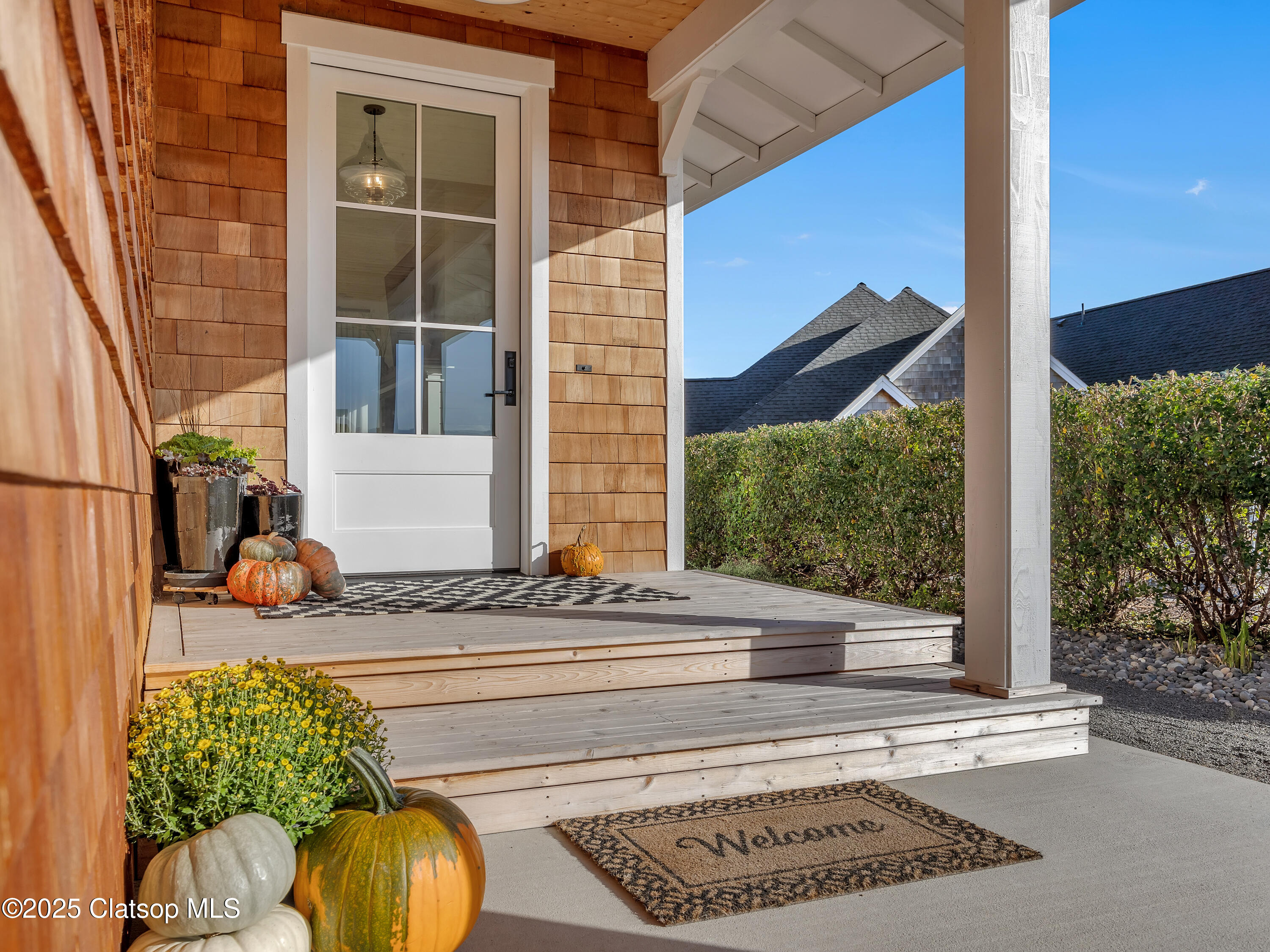 568 Browning Lane Property Photo 5