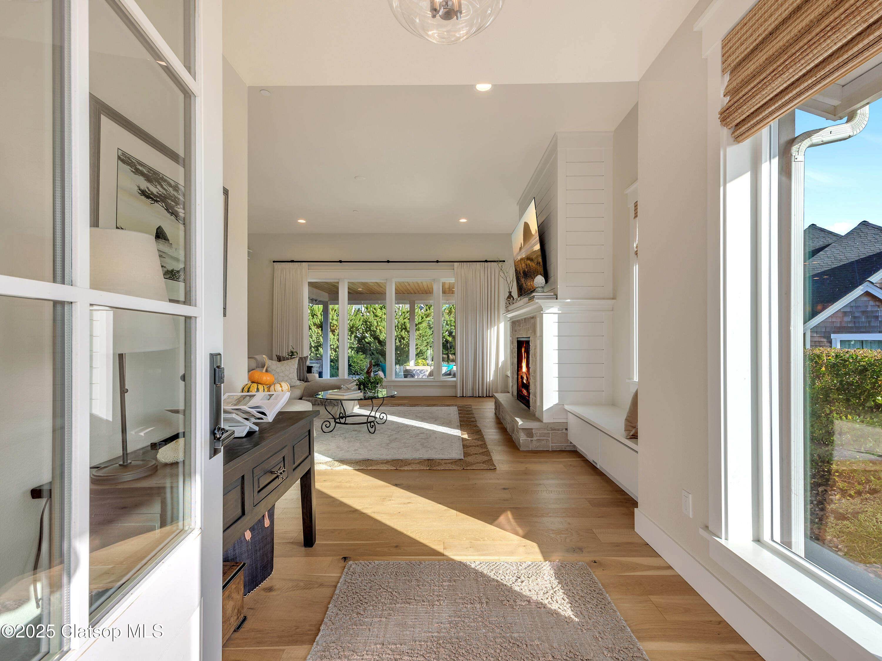 568 Browning Lane Property Photo 6