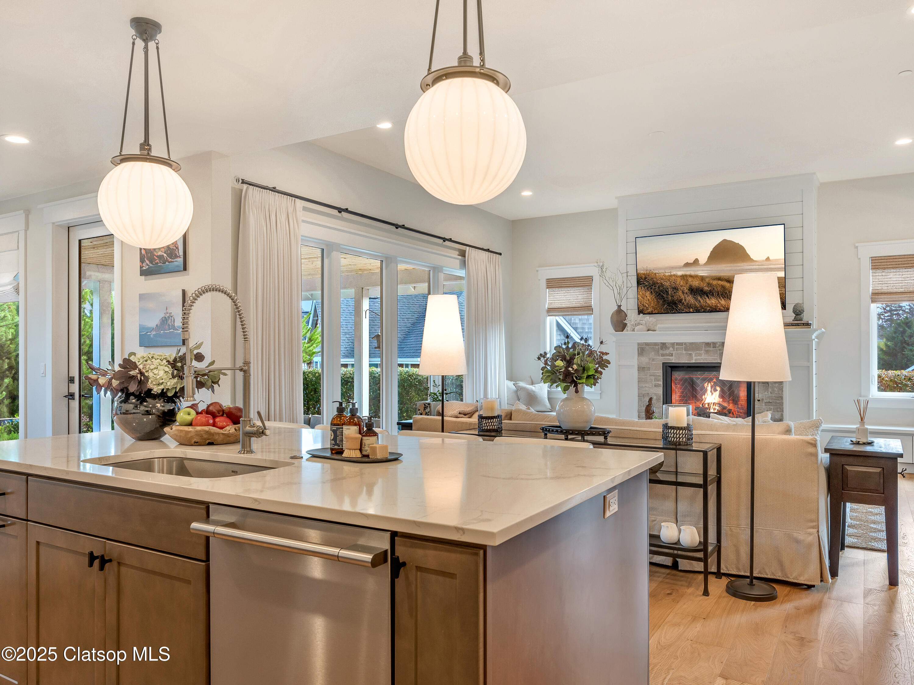 568 Browning Lane Property Photo 12