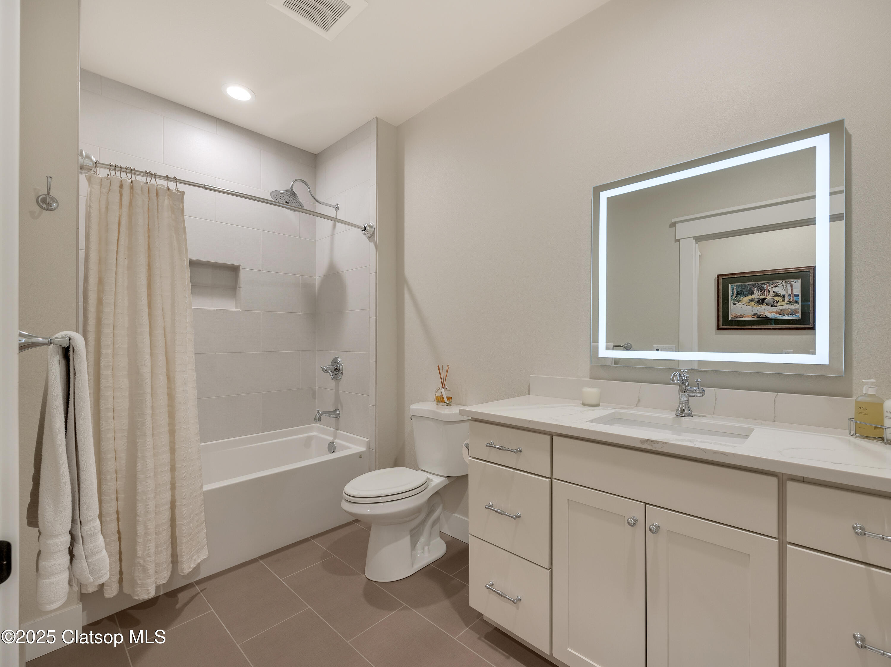 568 Browning Lane Property Photo 32