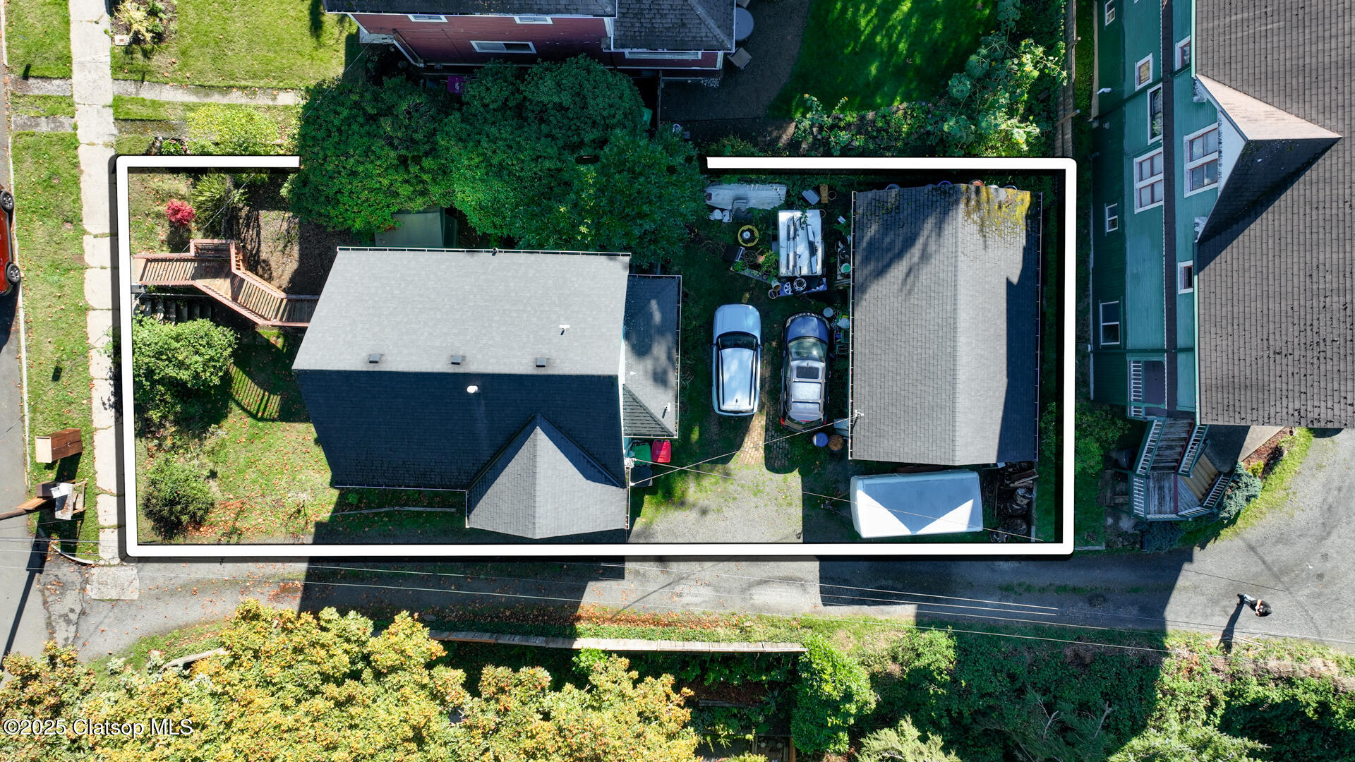 501 38th Street Property Photo 4