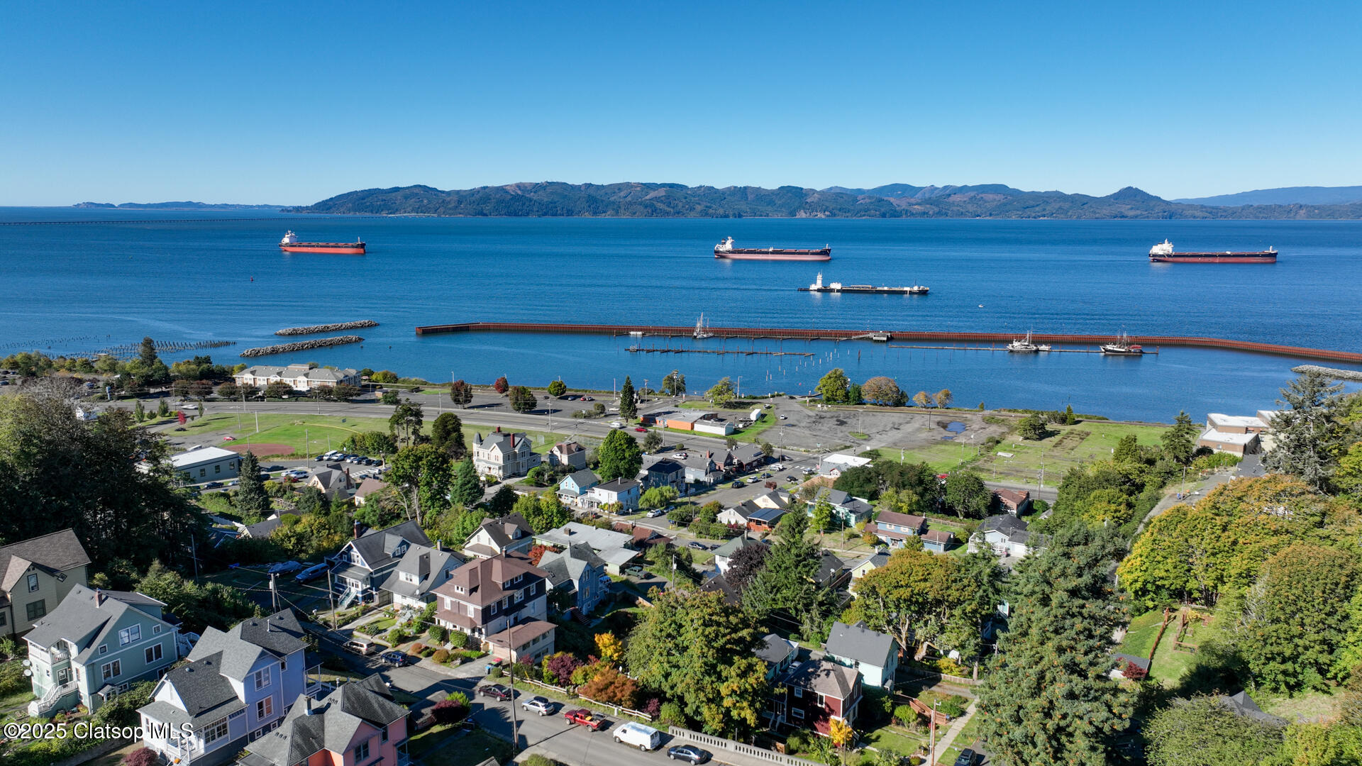 501 38th Street Property Photo 6